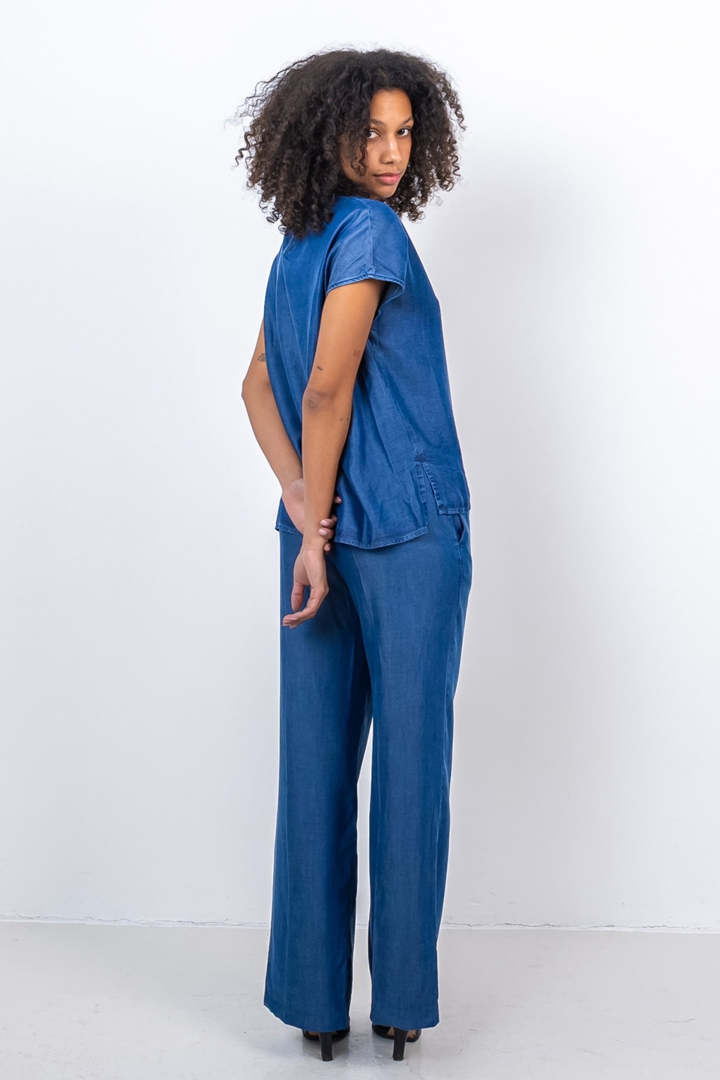 WASABI TOP DARK INDIGO 4