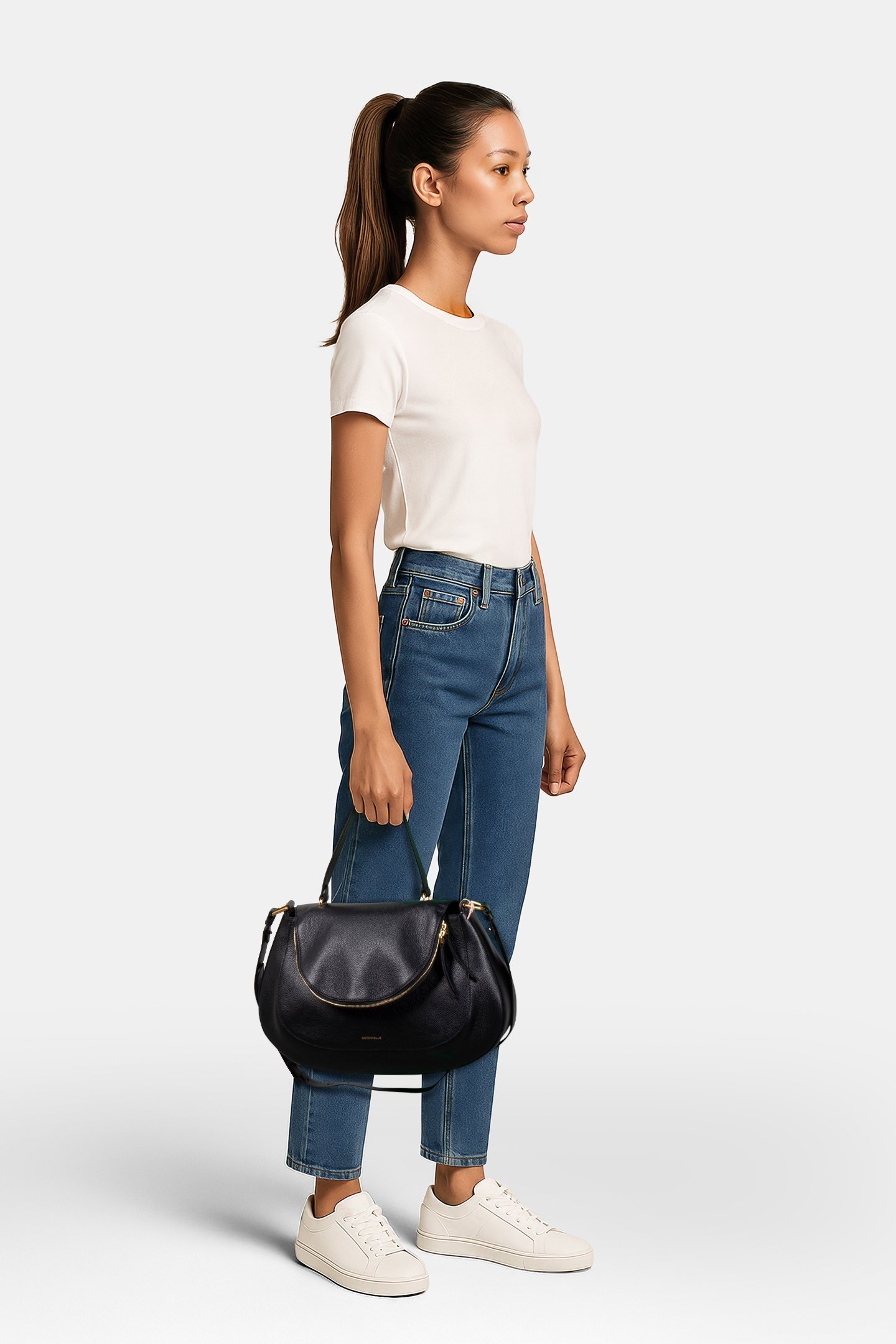 HANDBAG IN LEATHER 1