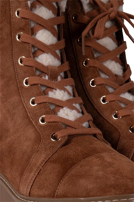 BLAKE LACE UP BOOT IN TAN LEATHER 4