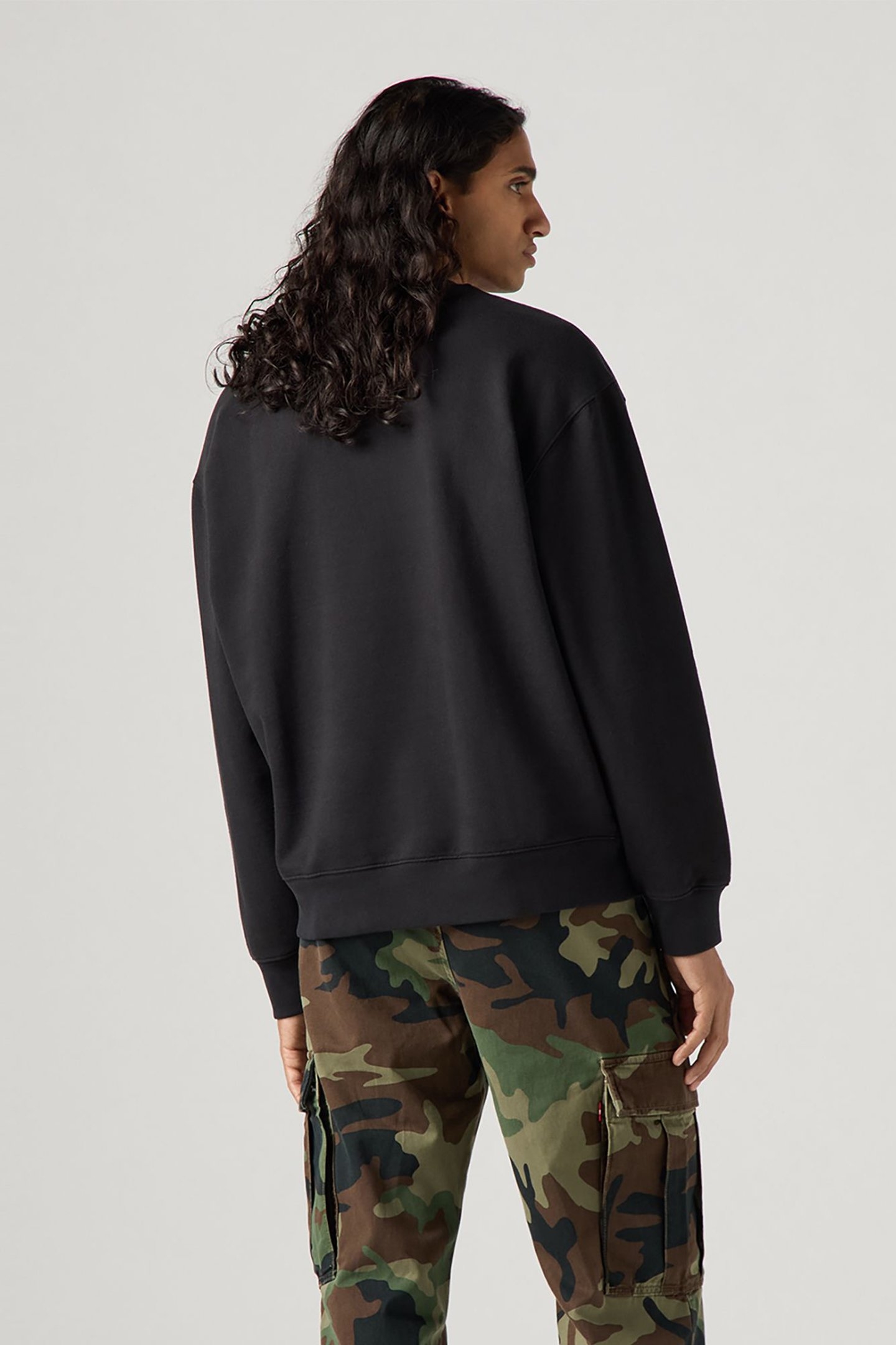 RELAXD GRAPHIC CREW SERIF LOGO TWO MINER 2