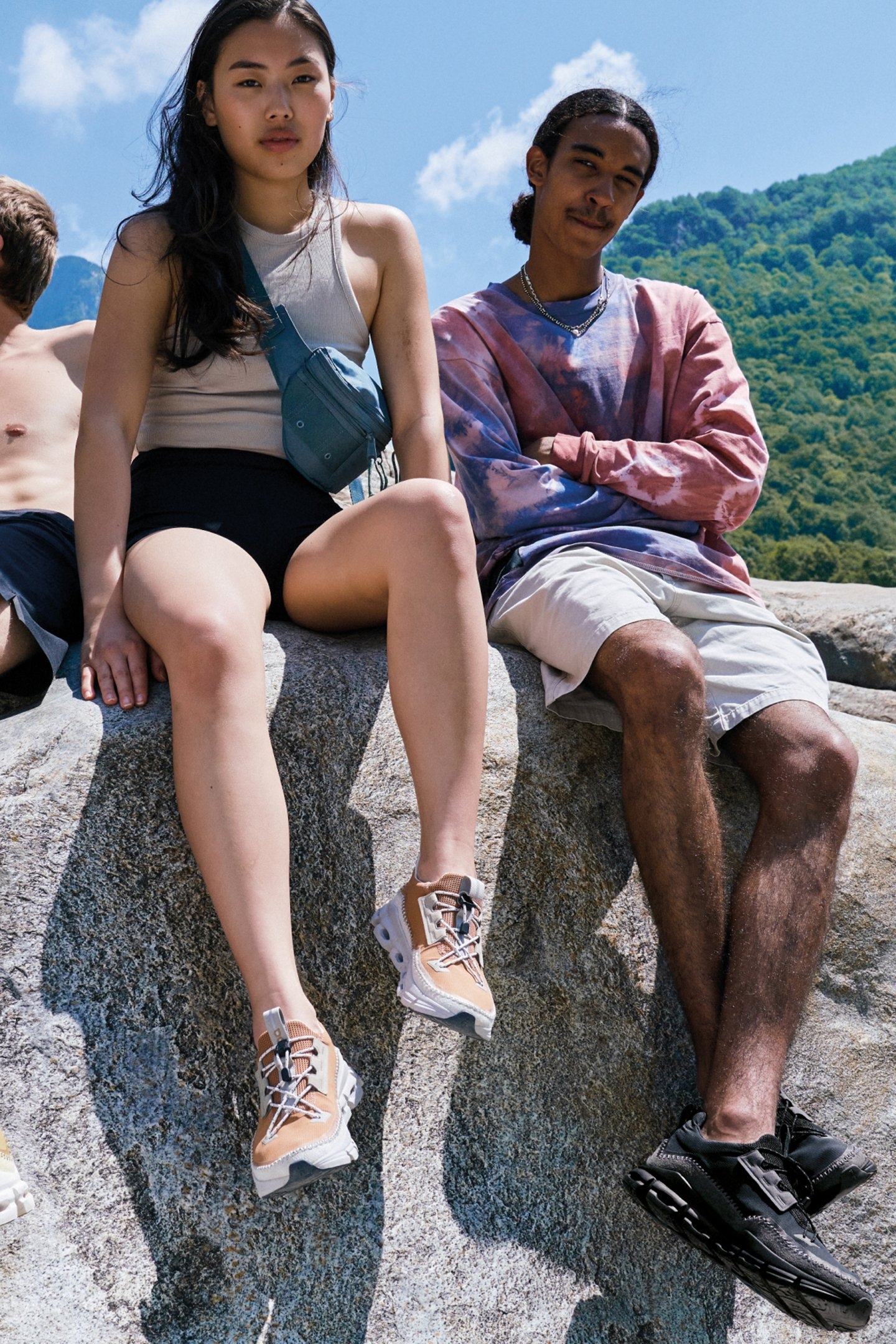 CLOUDAWAY 1 BLACK ROCK 2