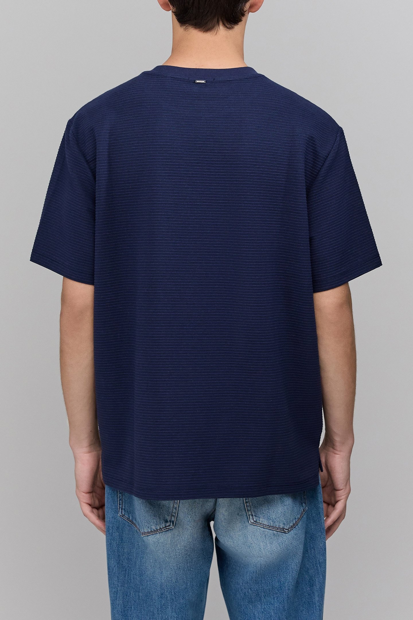 INDIGO SHORT-SLEEVE T-SHIRT WITH TEXTURED STRIPES 2