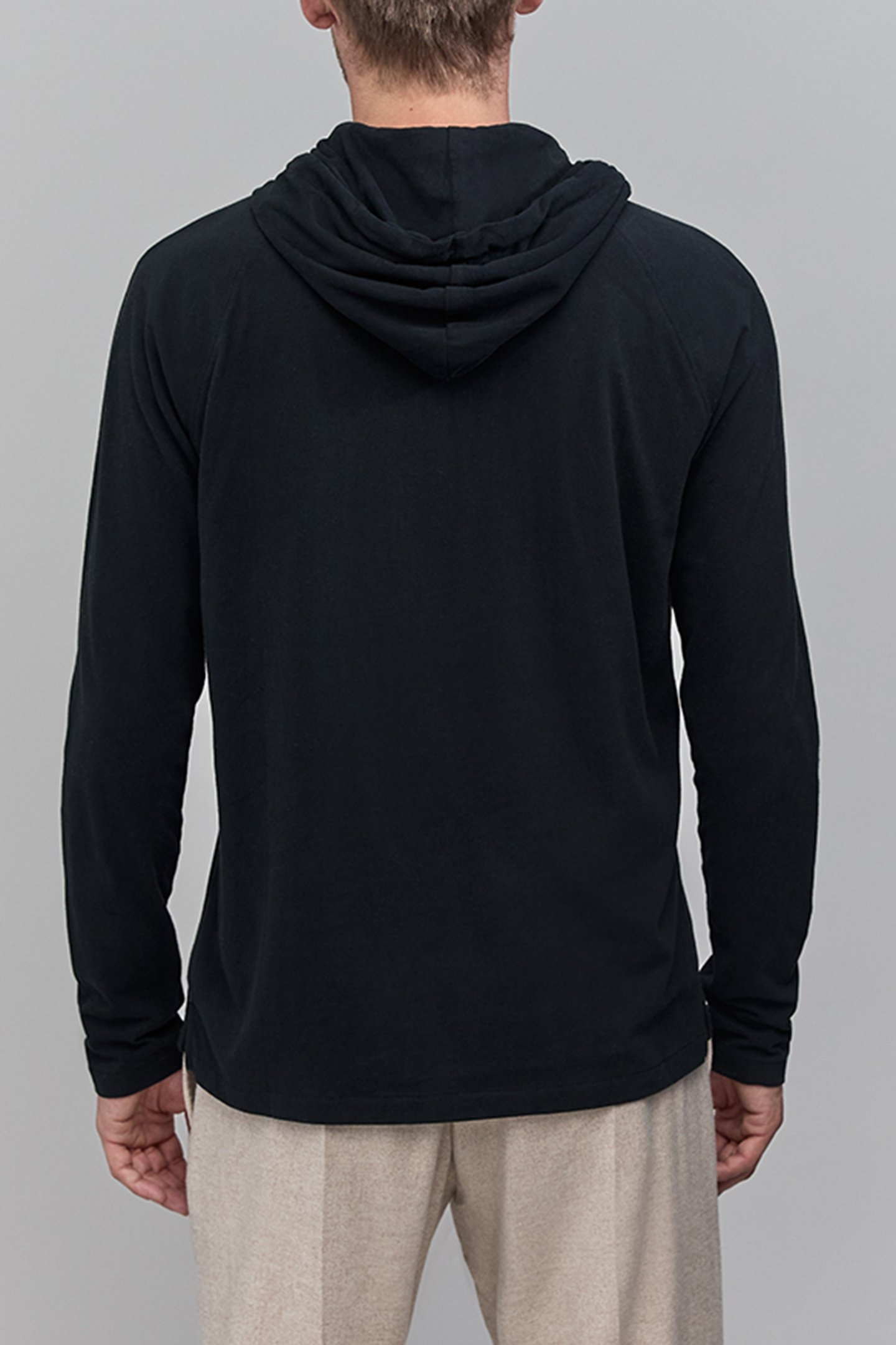 LONG-SLEEVED BLACK HOODED T-SHIRT 2