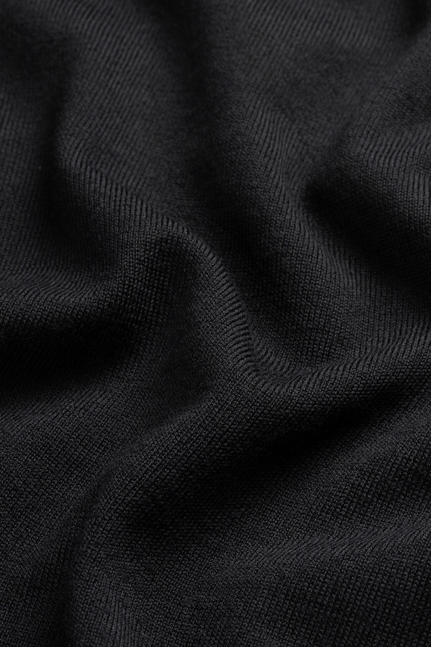 CREW NECK 100% MERINO BASALT BLACK 7