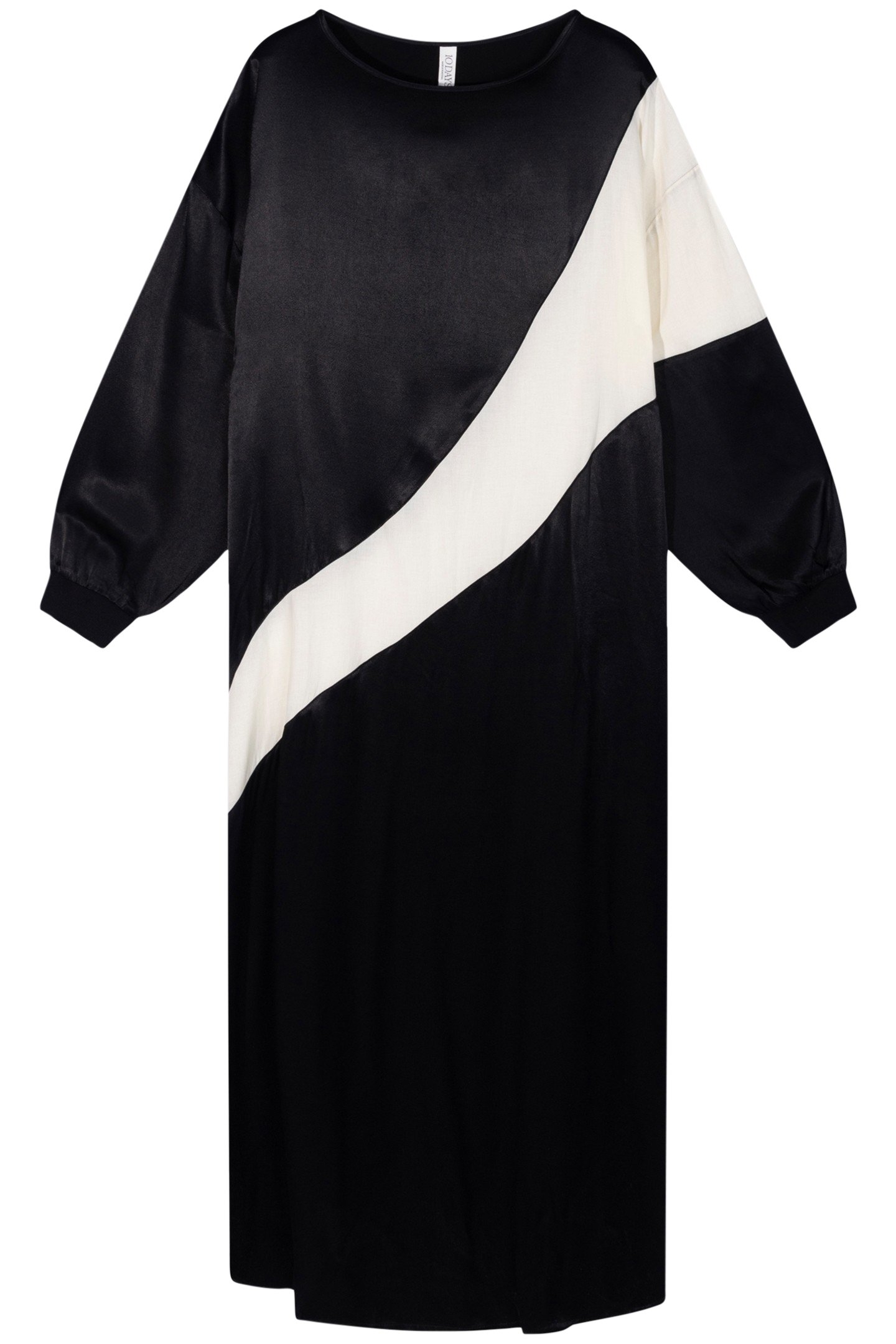 FLOWY MAXI DRESS BLACK 3