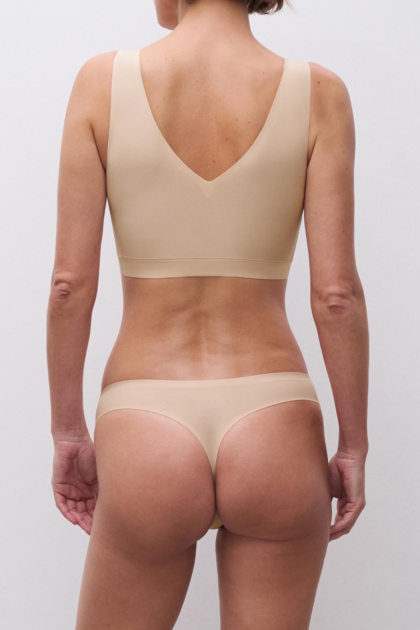 UW BRA WIREFREE GOLDEN BEIGE 2