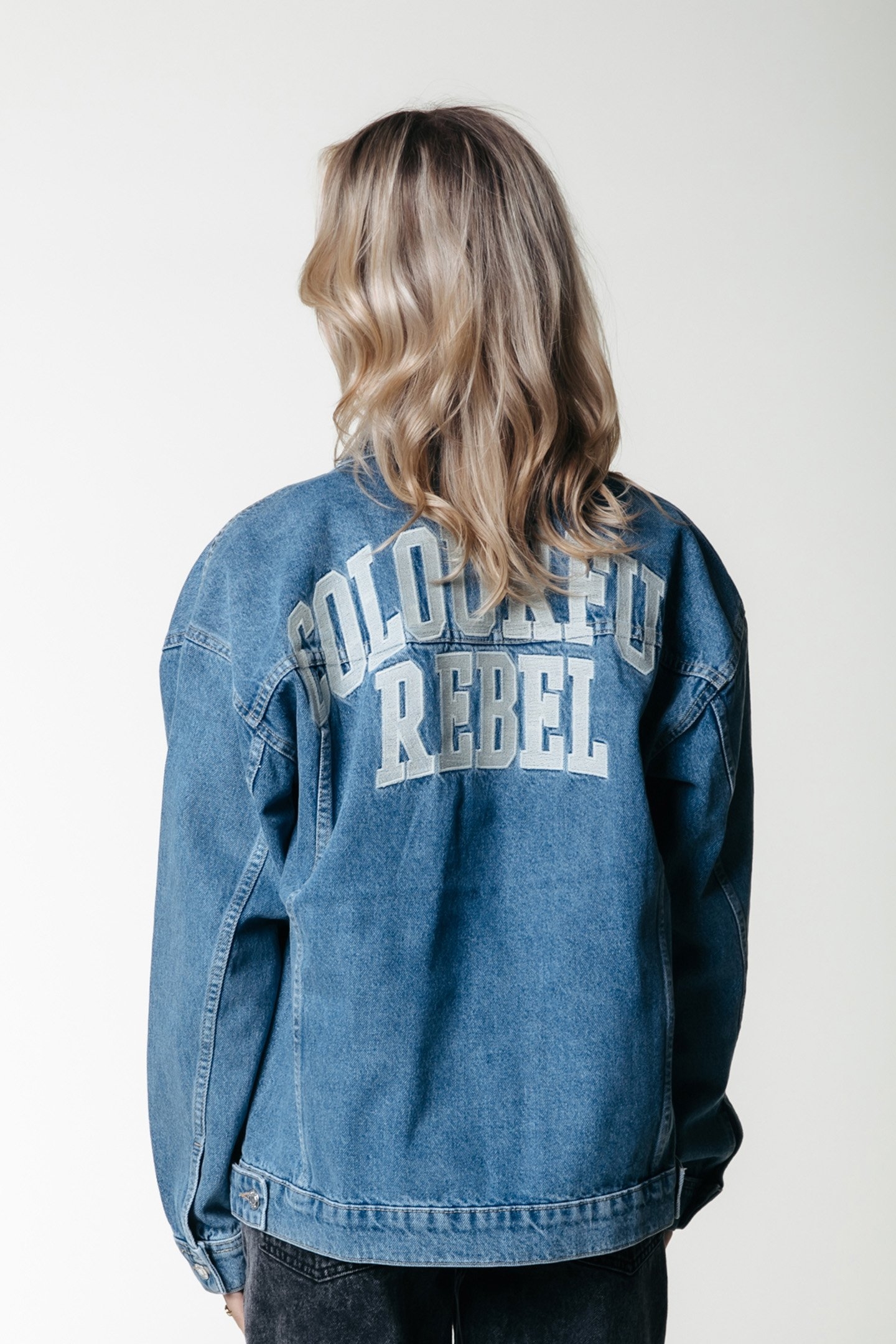 PAIGE LOGO PATCH DENIM JACKET MID BLUE DENIM 2