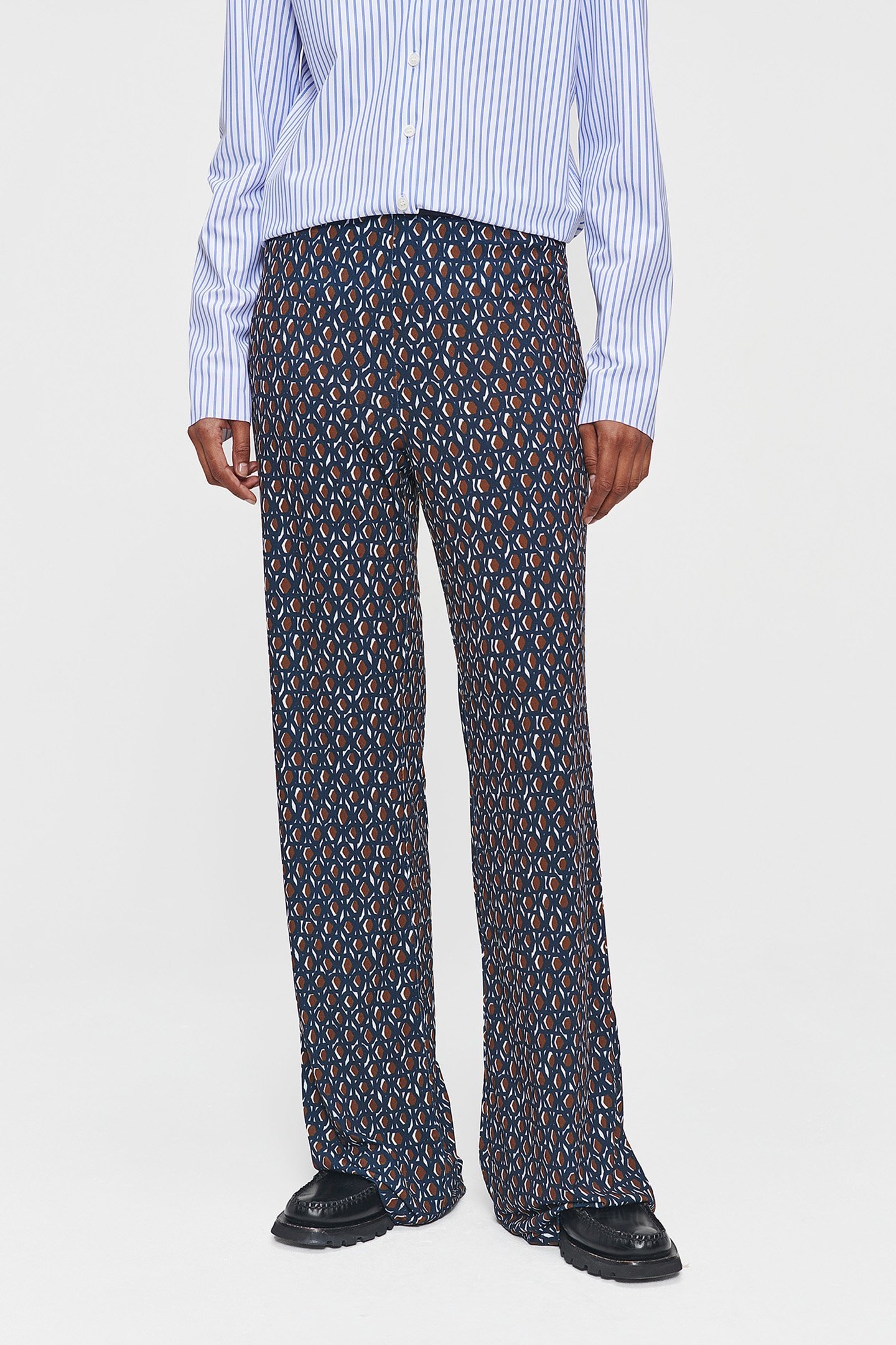 FLUID PRINT FLARED PANTS HAZEL 1