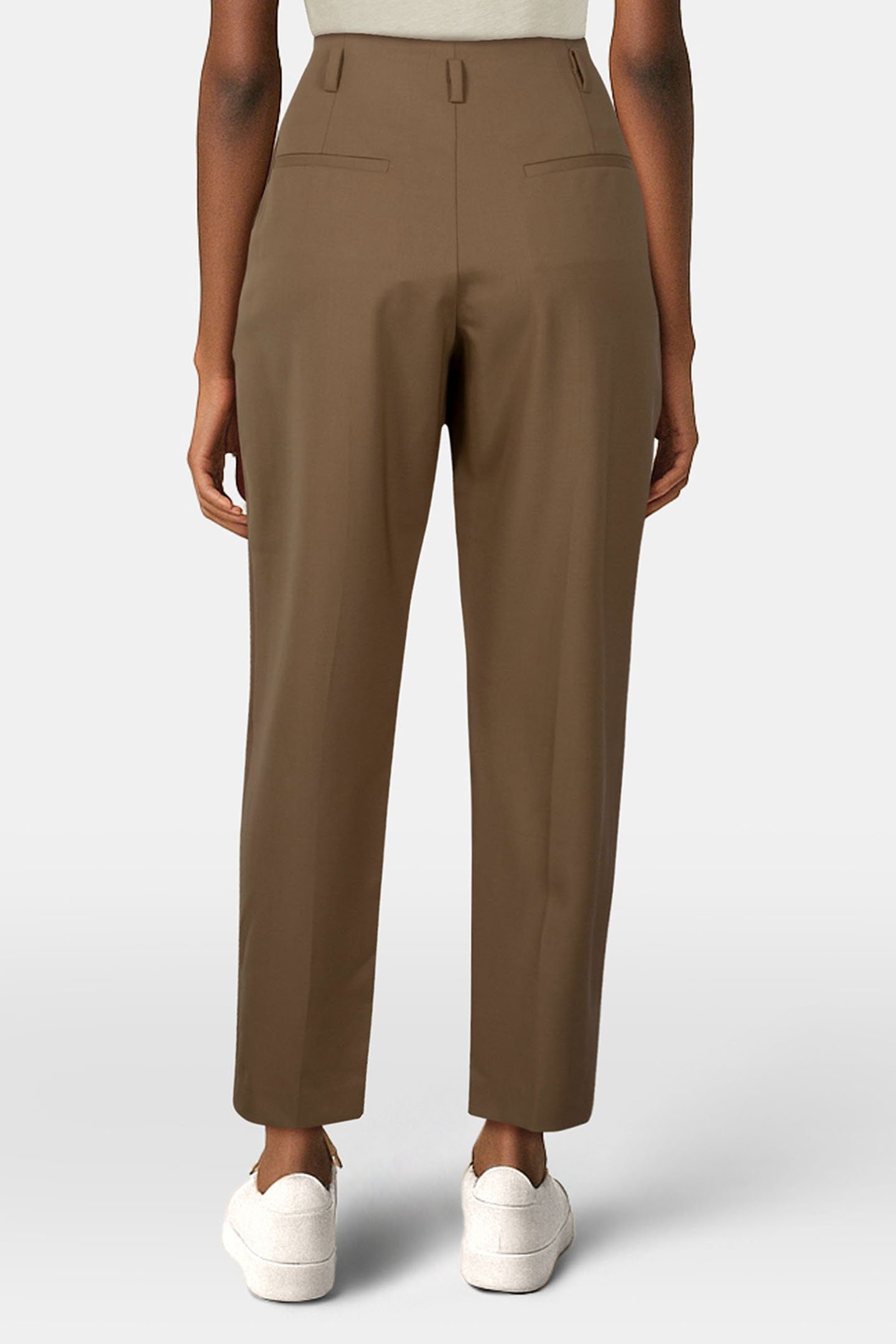 LUANIS TROUSER DARK BEIGE 2