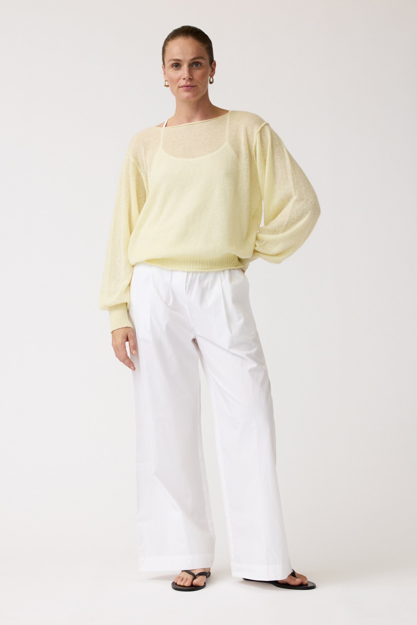 LUPIN SWEATER VANILLE 1