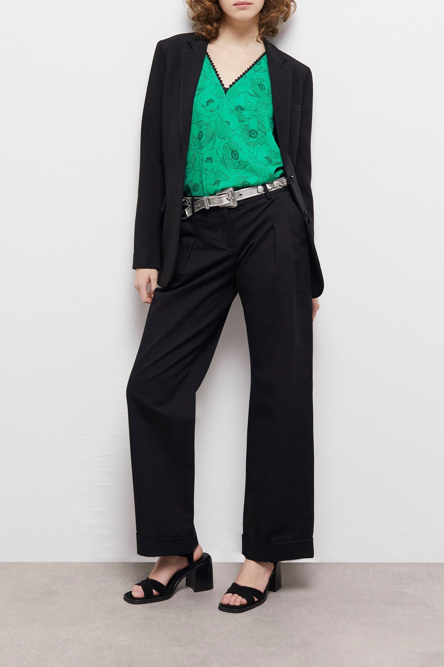 SLEEVELESS TOP WITH LACE DETAILS GREEN 4