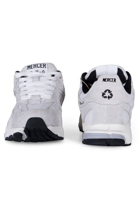 THE RE-RUN SUEDE WHITE 2