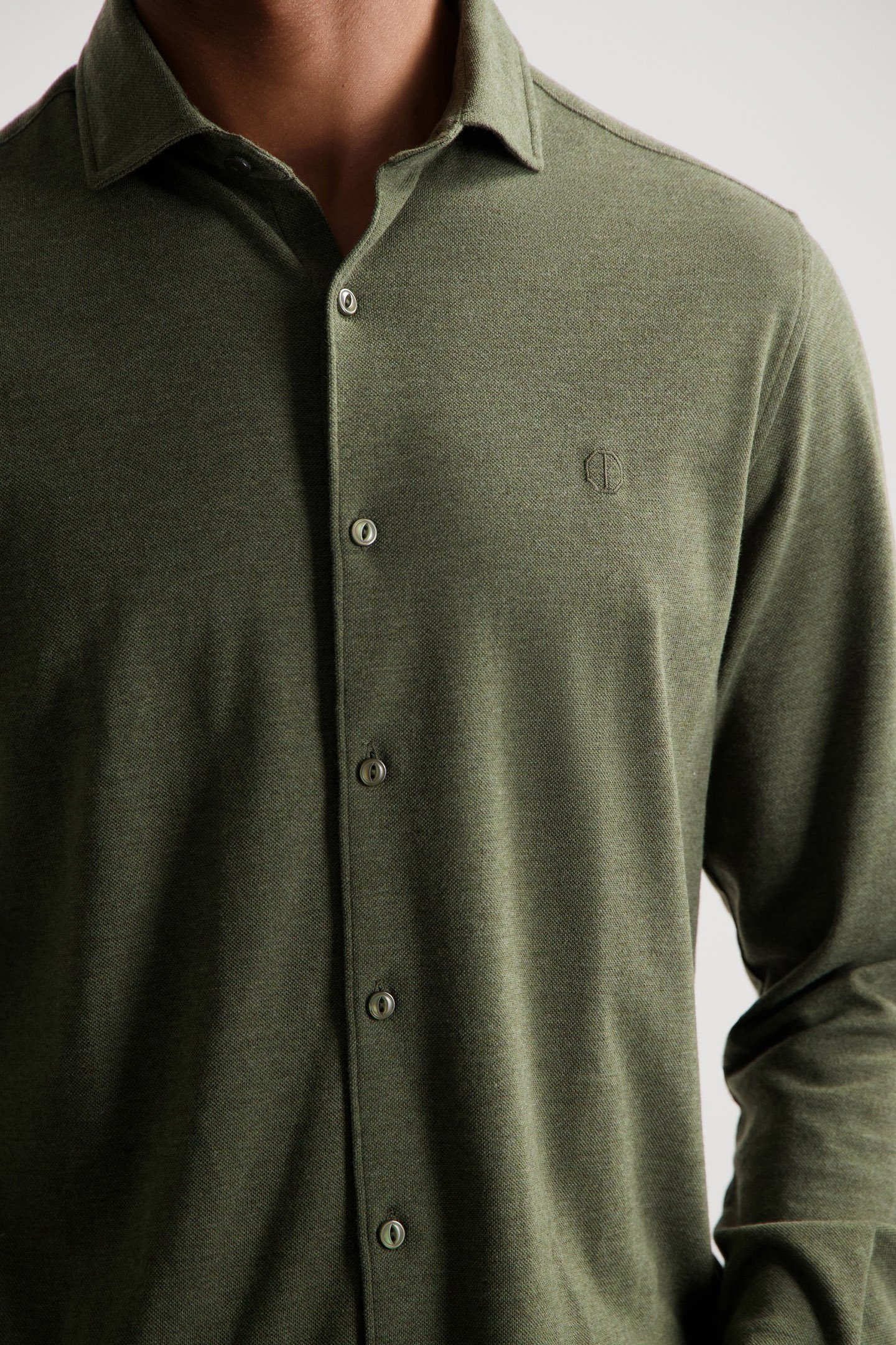 DS_KIRK SHIRT OLIVE NIGHT 5