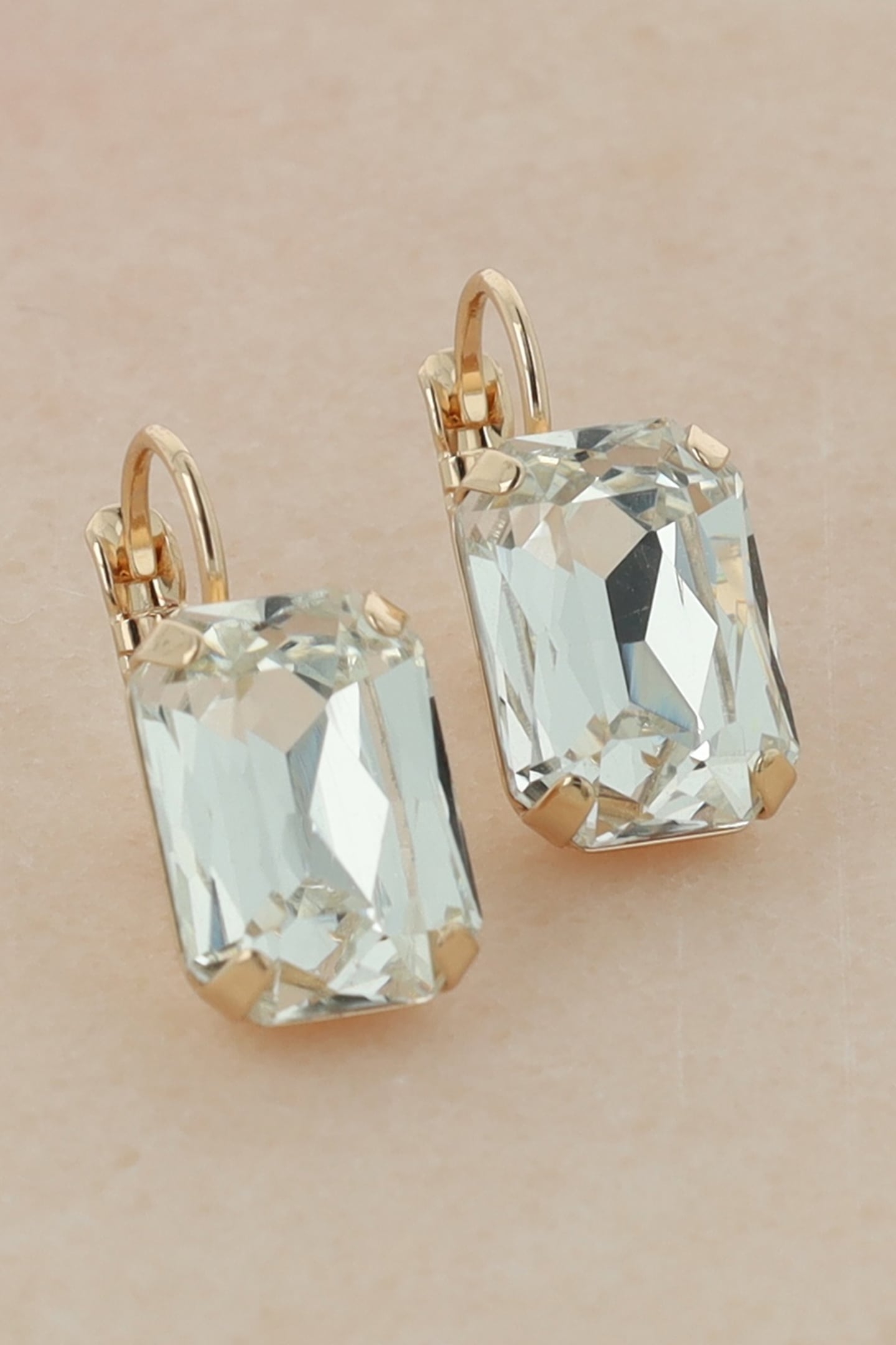 VOGUE CRYSTAL GOLD EARRINGS 4