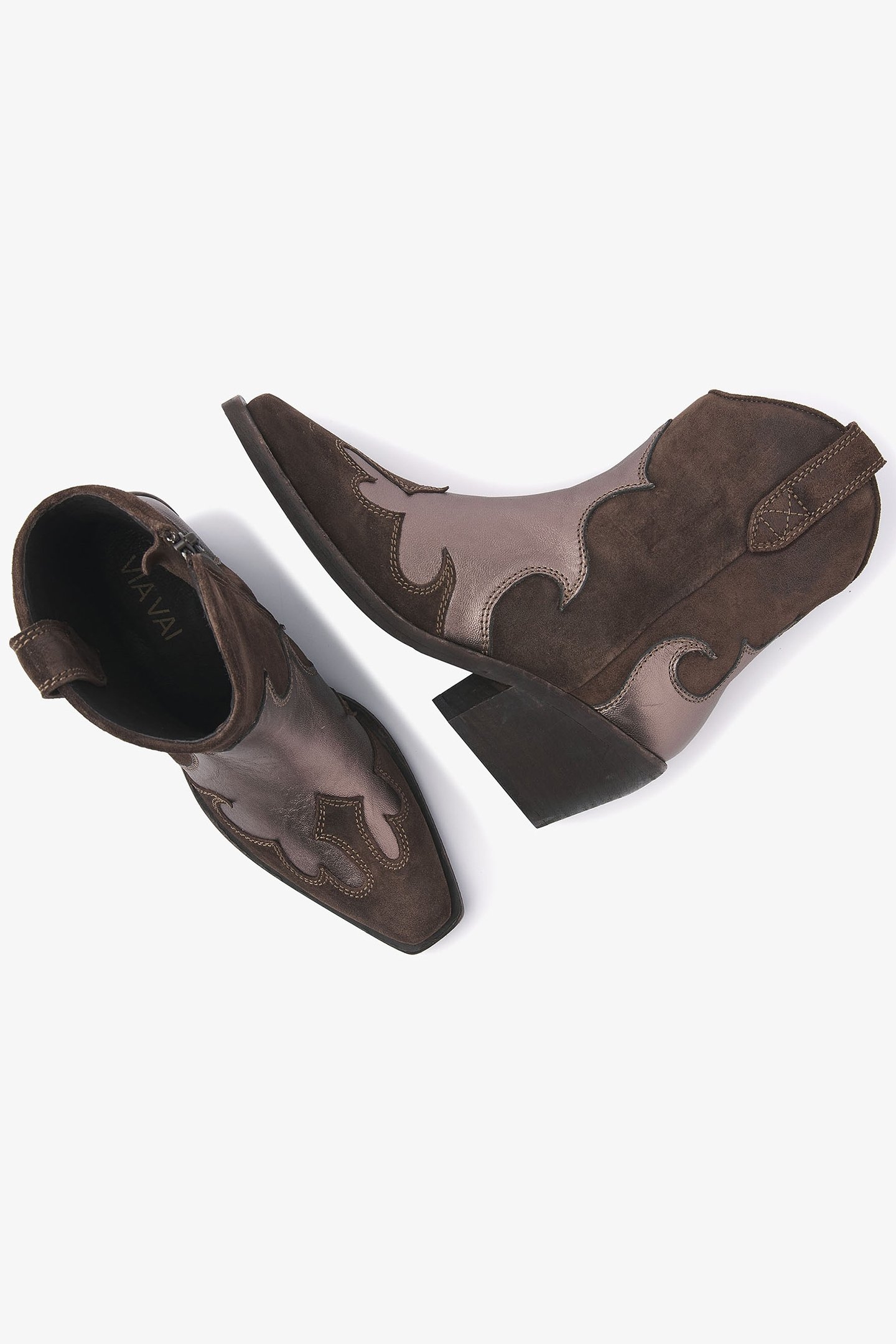 EVELINE RILEY BROWN 3