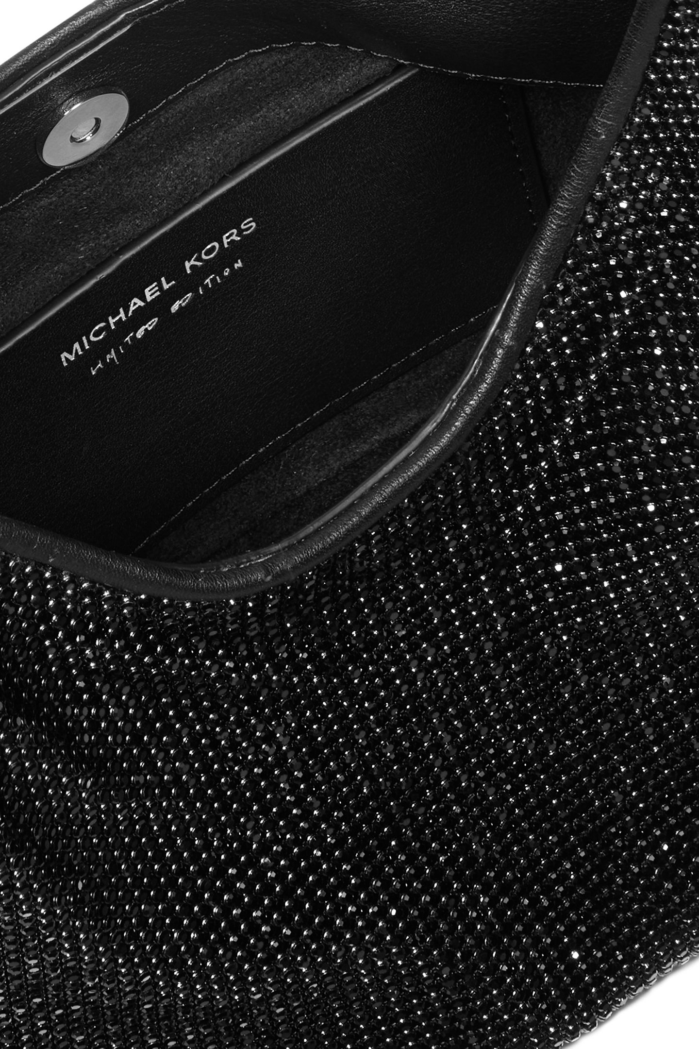 HOBO SHOULDER BAG IN BLACK 4