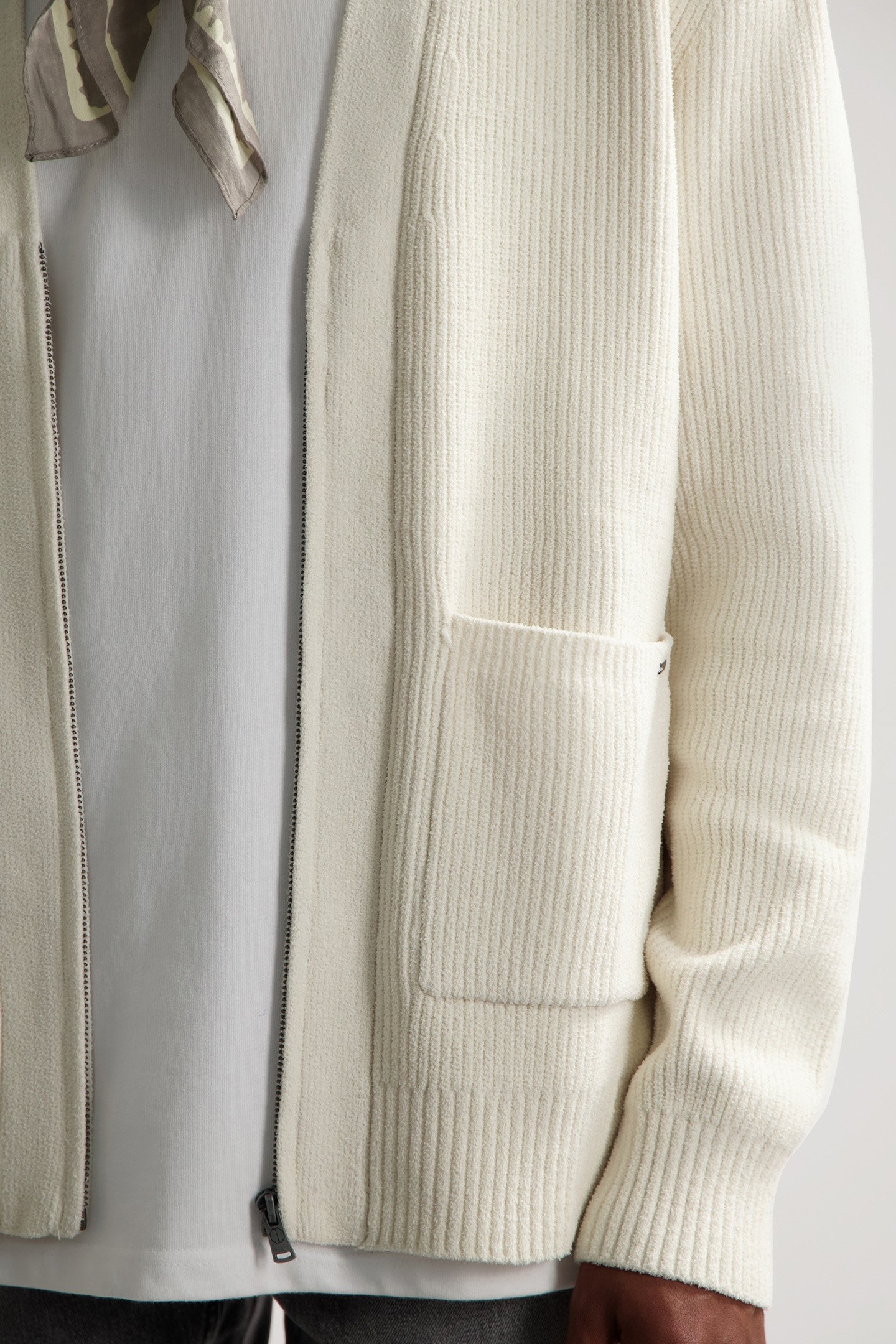 DS_ELI VEST SILVER BIRCH 6