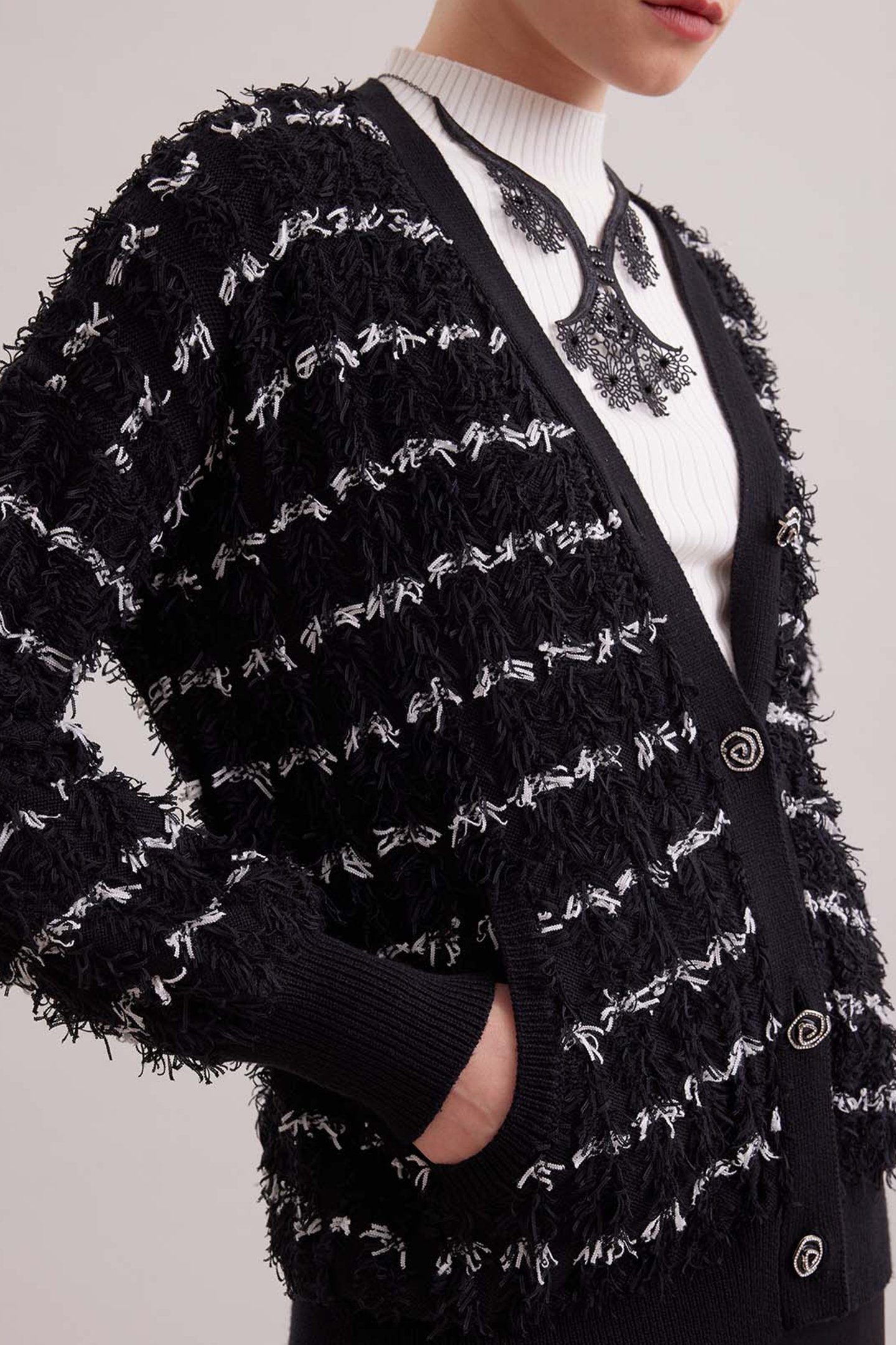 PARNASSE CARDIGAN BLACK 5