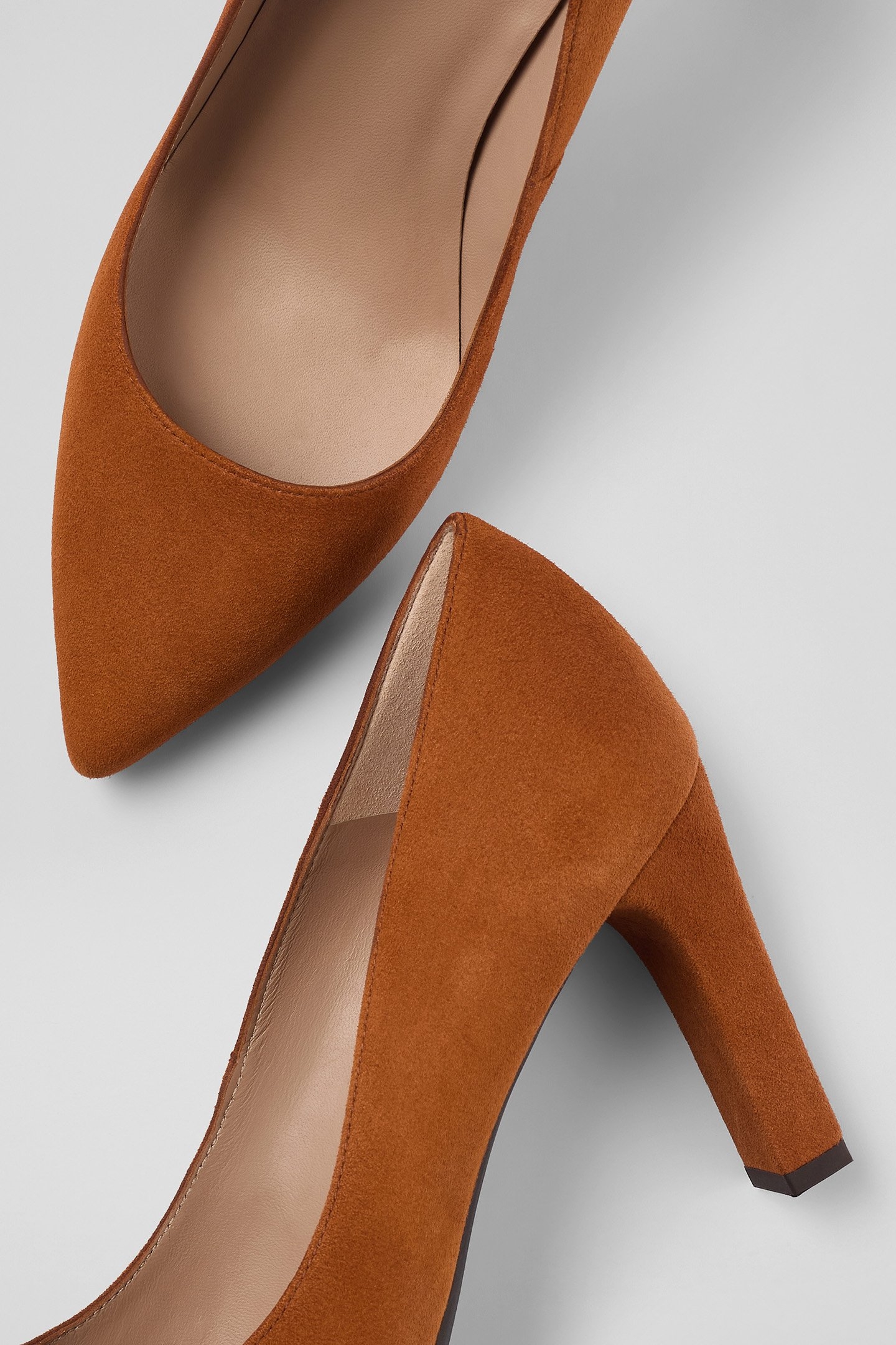 CC TESS SINGLE SOLE POINT TAN 5