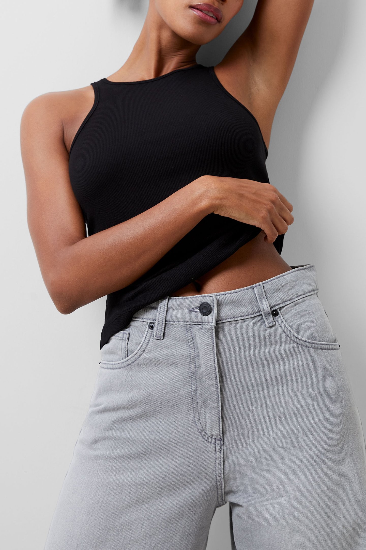 RASSIA SHERYLE RIBBED TANK BLACK 5