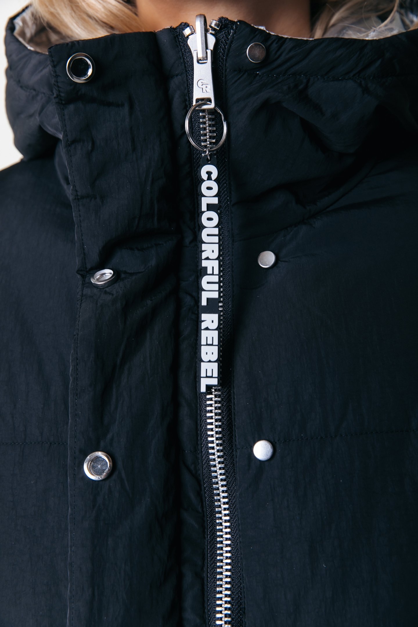 ISADO REVERSIBLE PUFFER JACKET BLACK 5