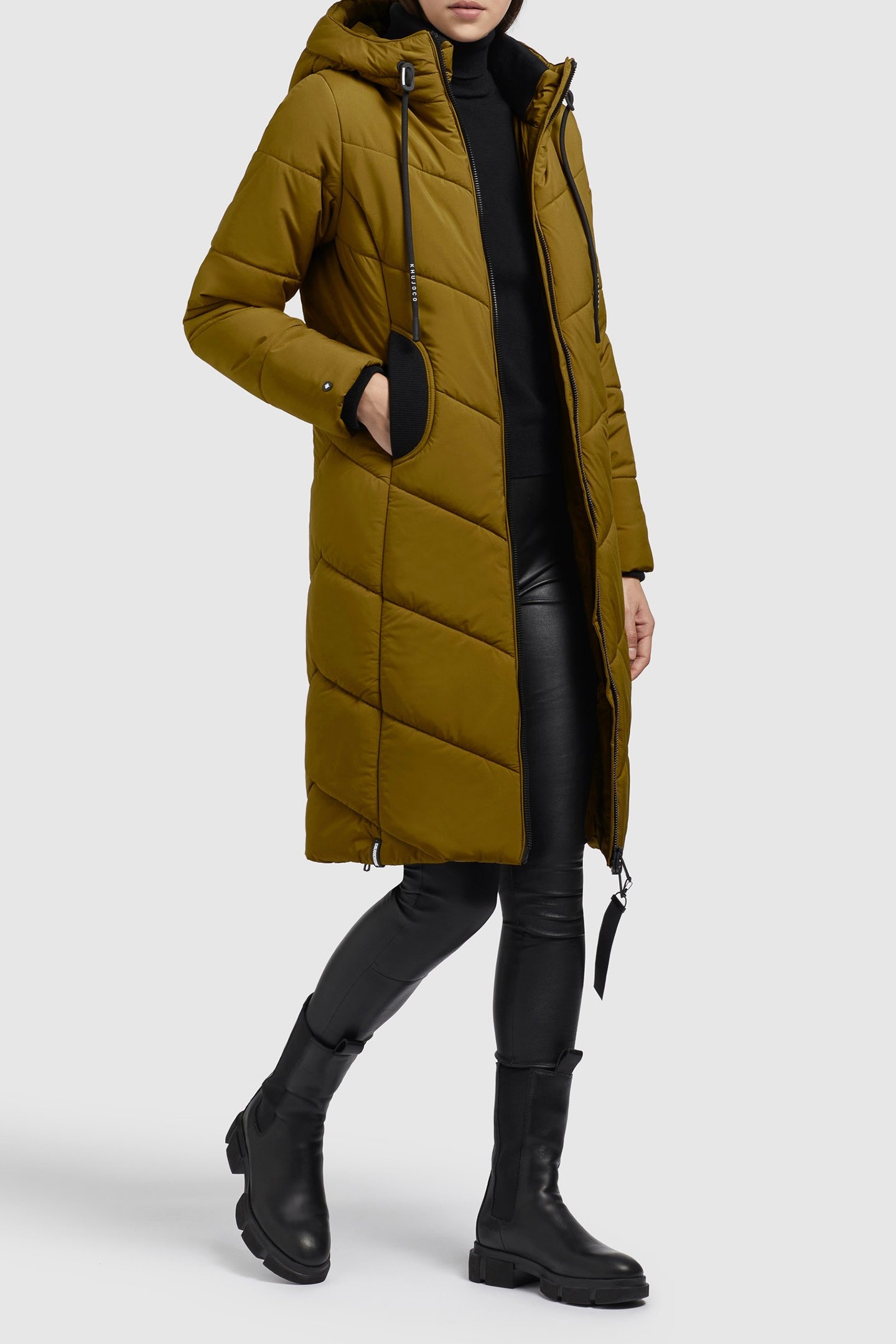 ARIBAY4 LIGHT OASIS GREEN 3