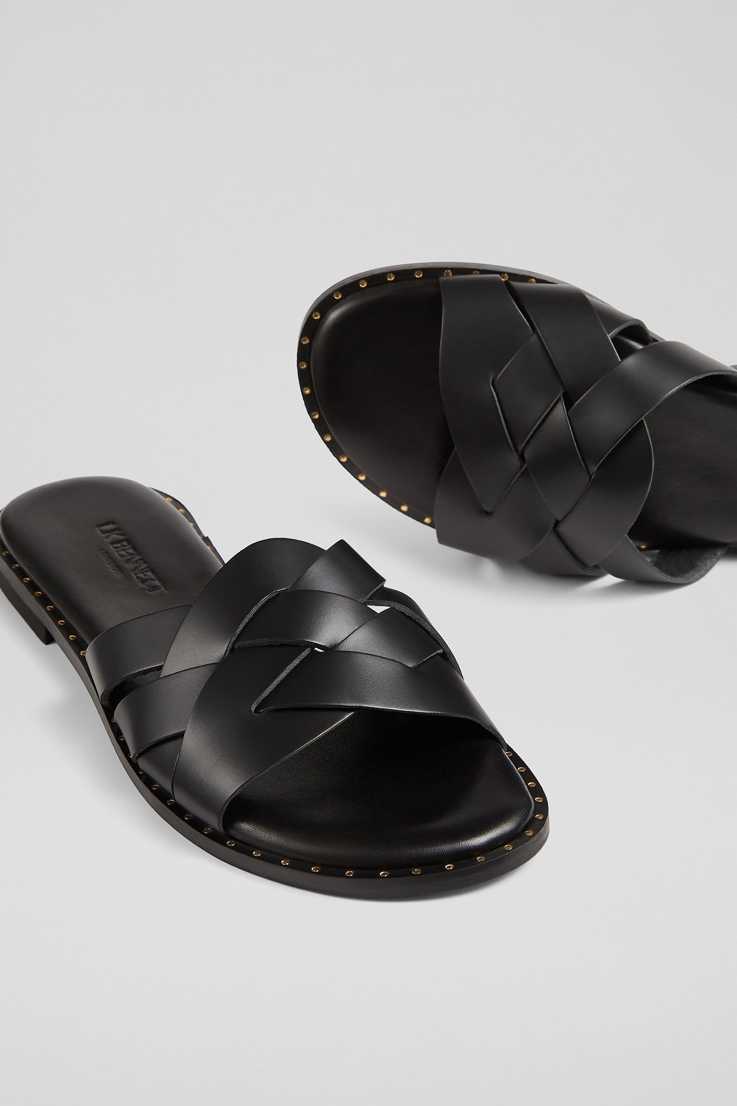 FLS AMARA SANDAL BLACK 4