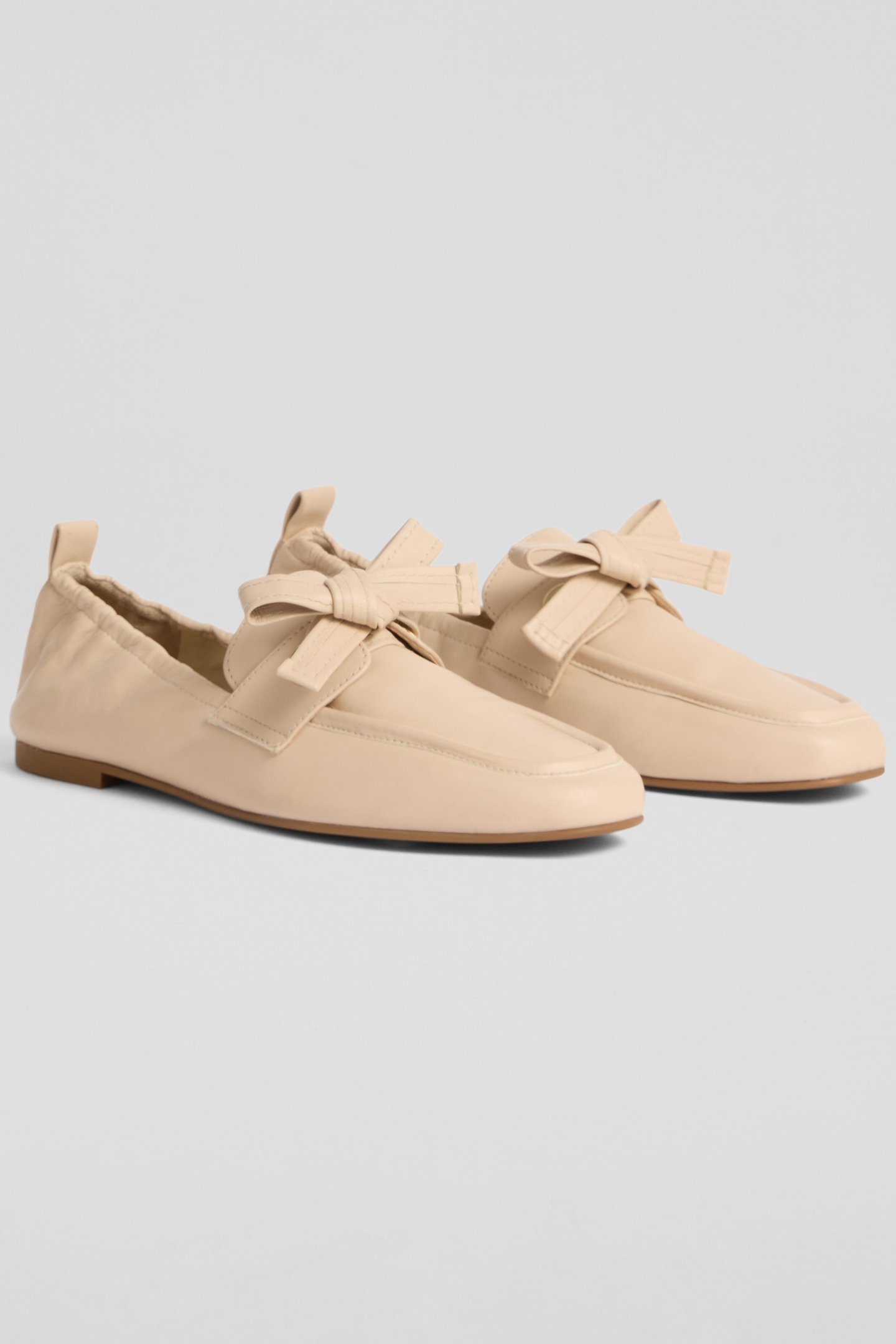 FL MAUDE EYELET BOW LOAFR CREAM 2