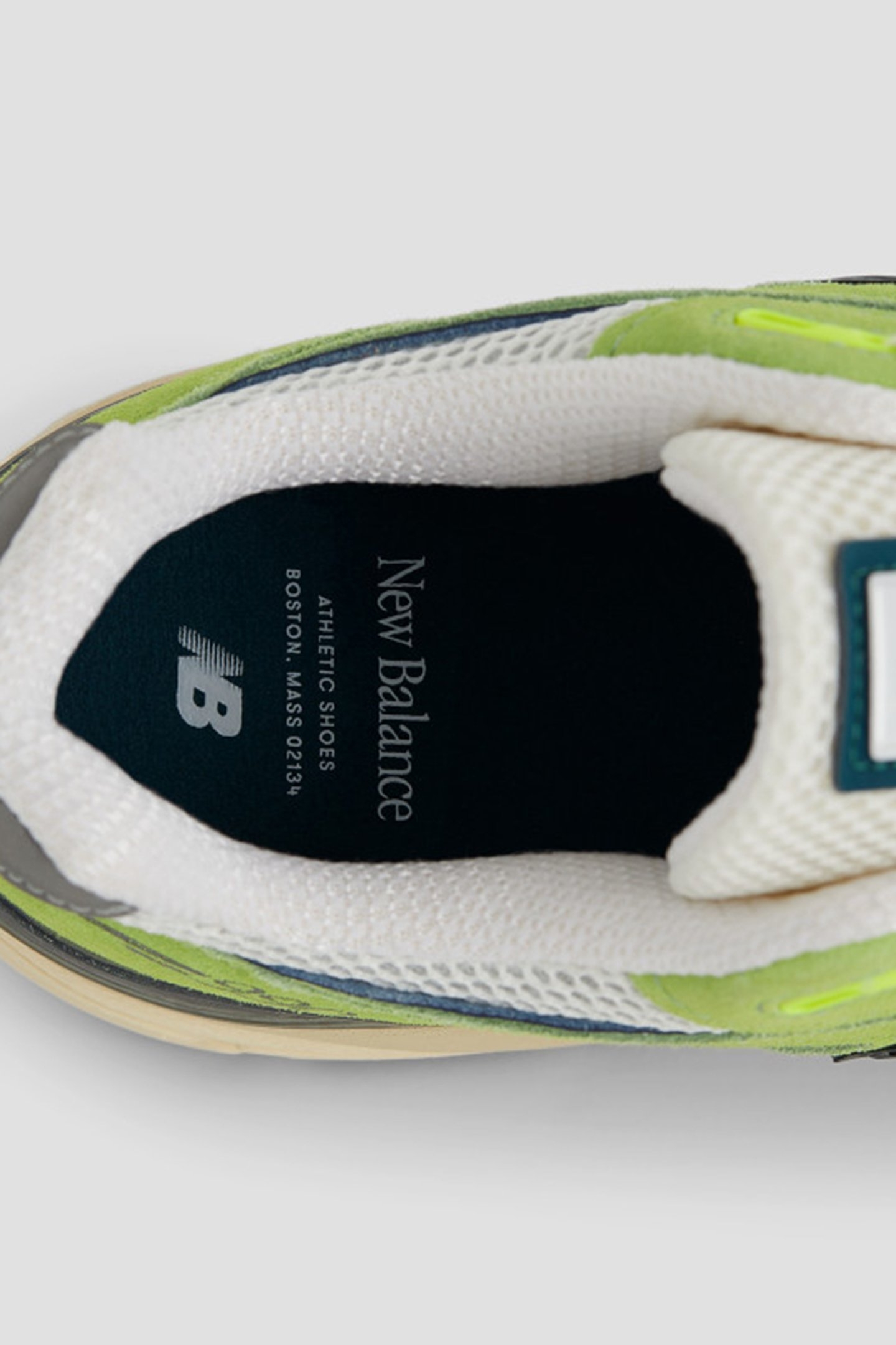 UNISEX MADE IN USA 990V4 HI-LITE 8