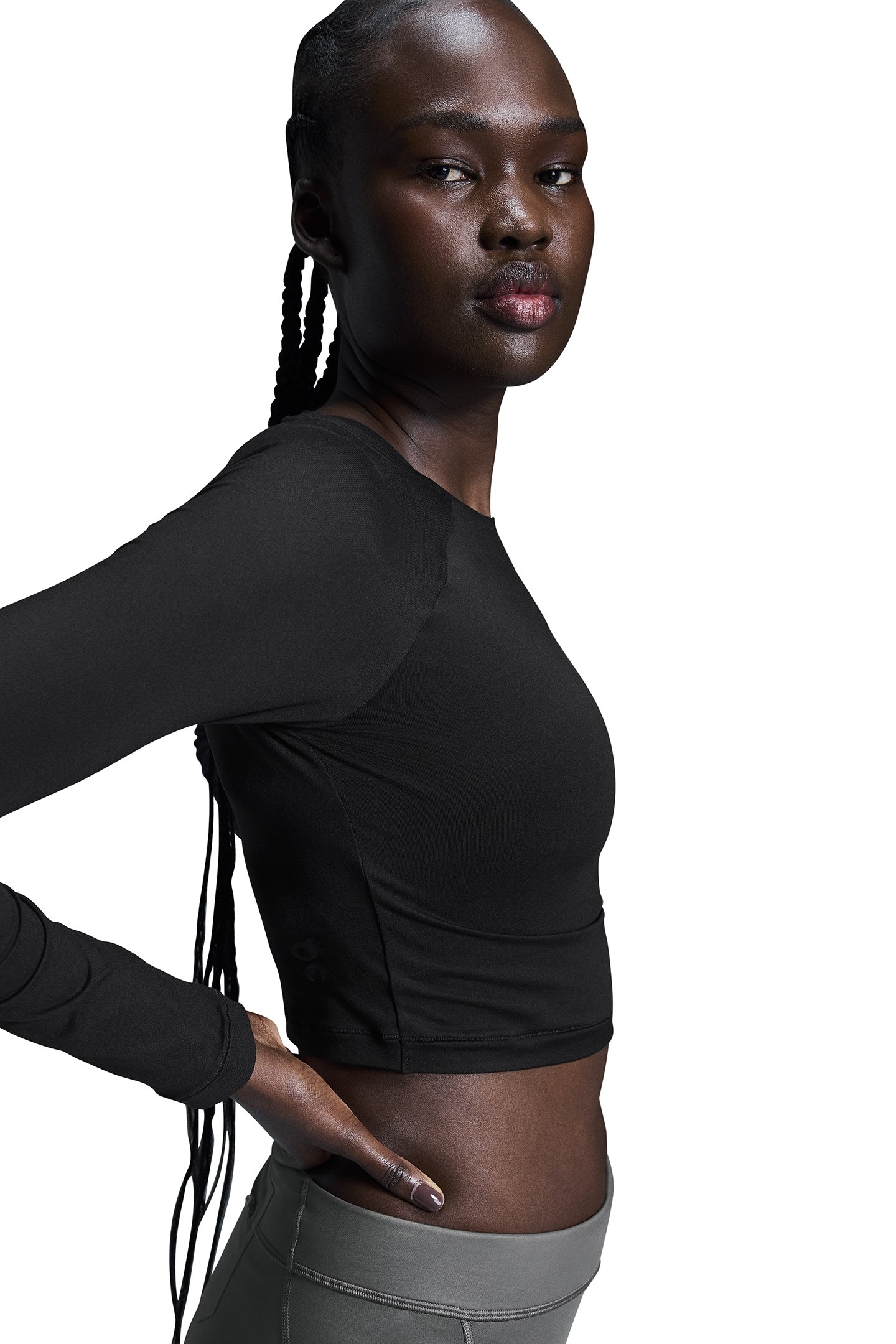 MOVEMENT LONG-T CROP BLACK 4