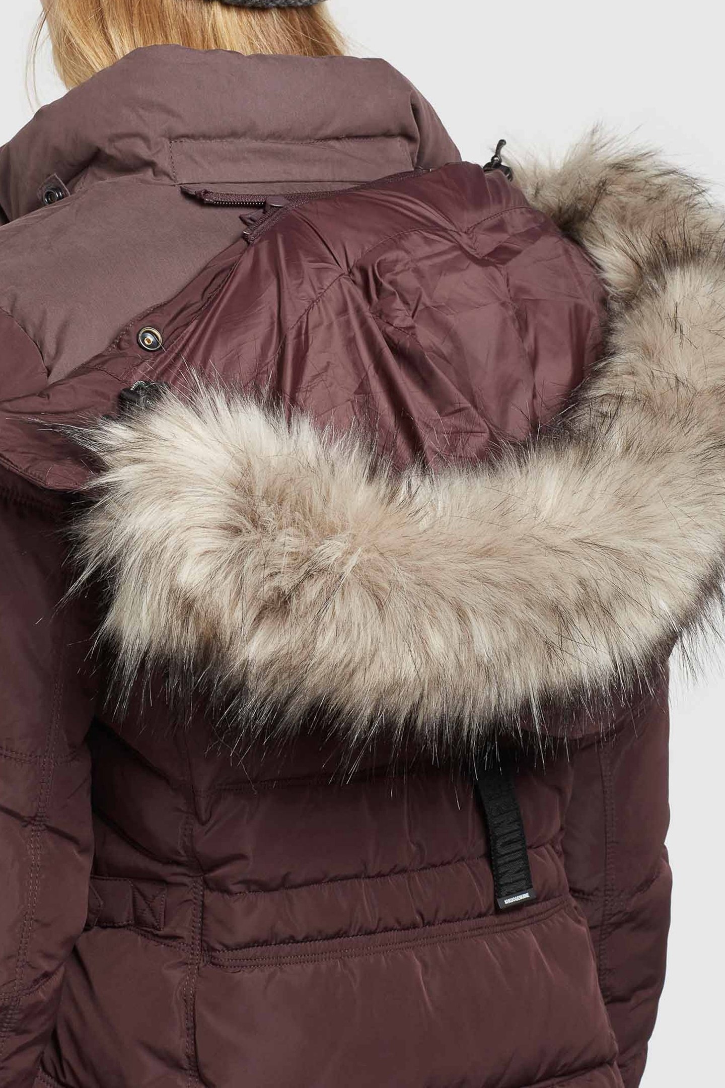 AMARAY2 WILD GRAPE RED 8