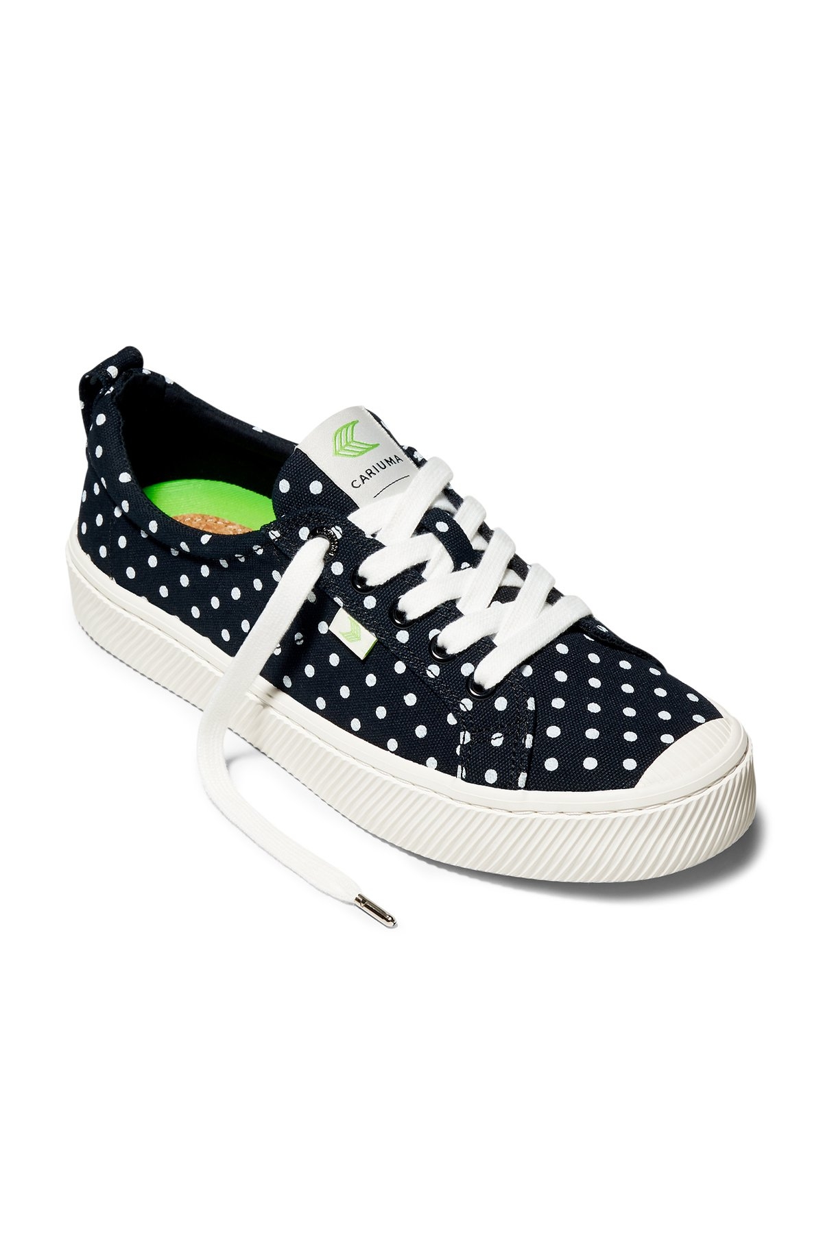 OCA CANVAS WHITE BLACK POLKA DOTS 2