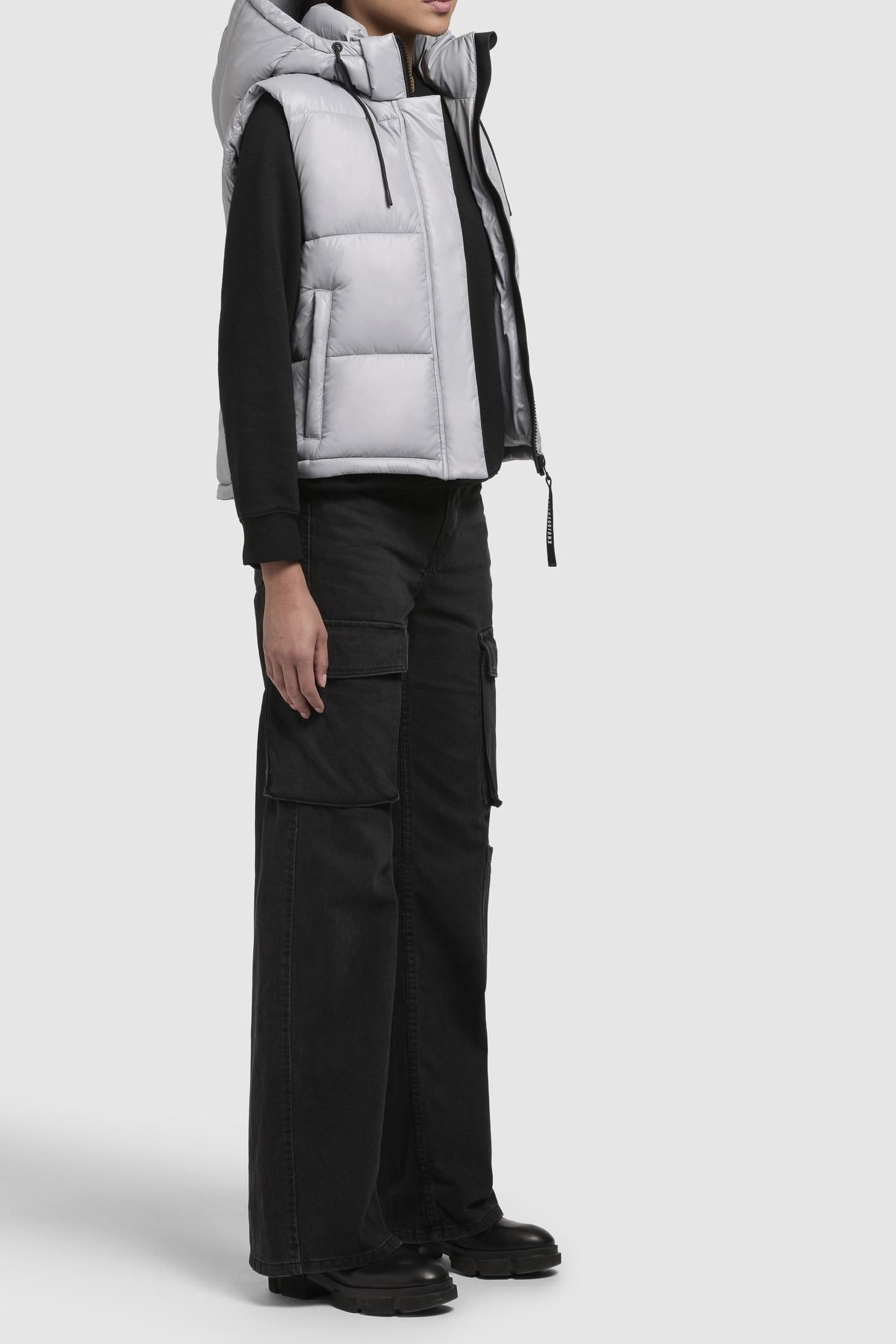 INNA2 SATIN VEST LIGHT FLASH BLUE 4