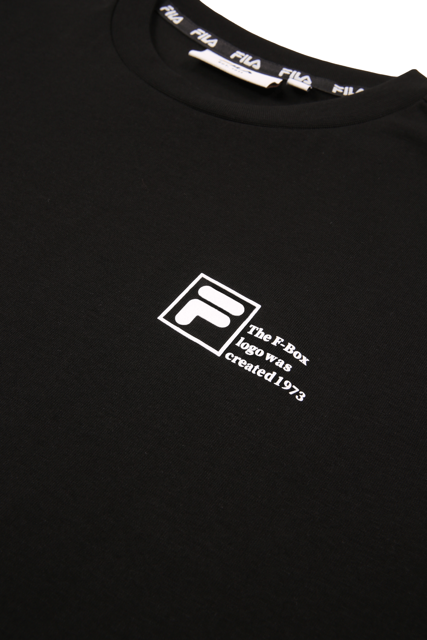 ZIANE GRAPHIC LOGO T-SHIRT BLACK 3