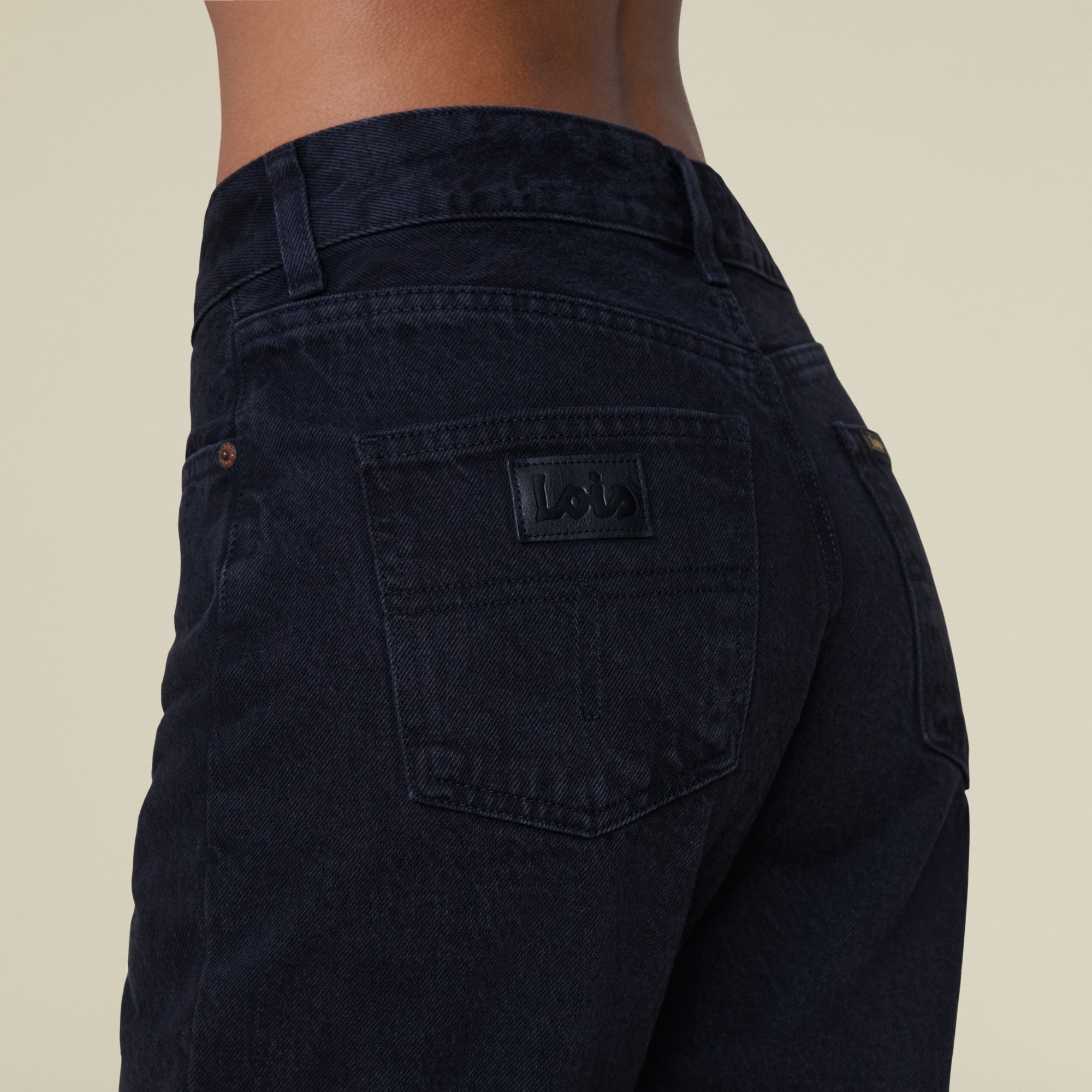 NINETTE DARK STONE 4