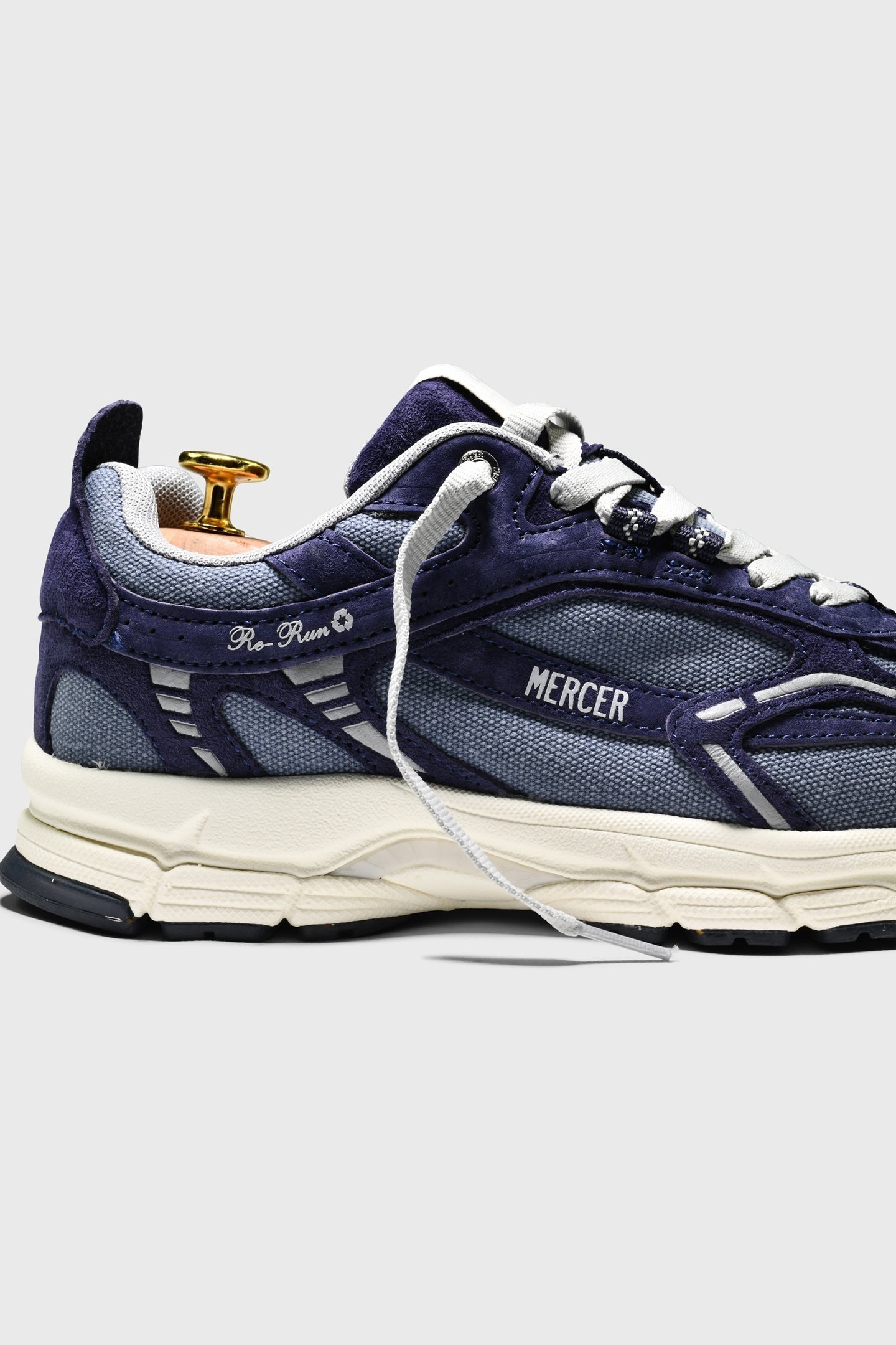THE RE-RUN WASHED CANVAS NAVY 2