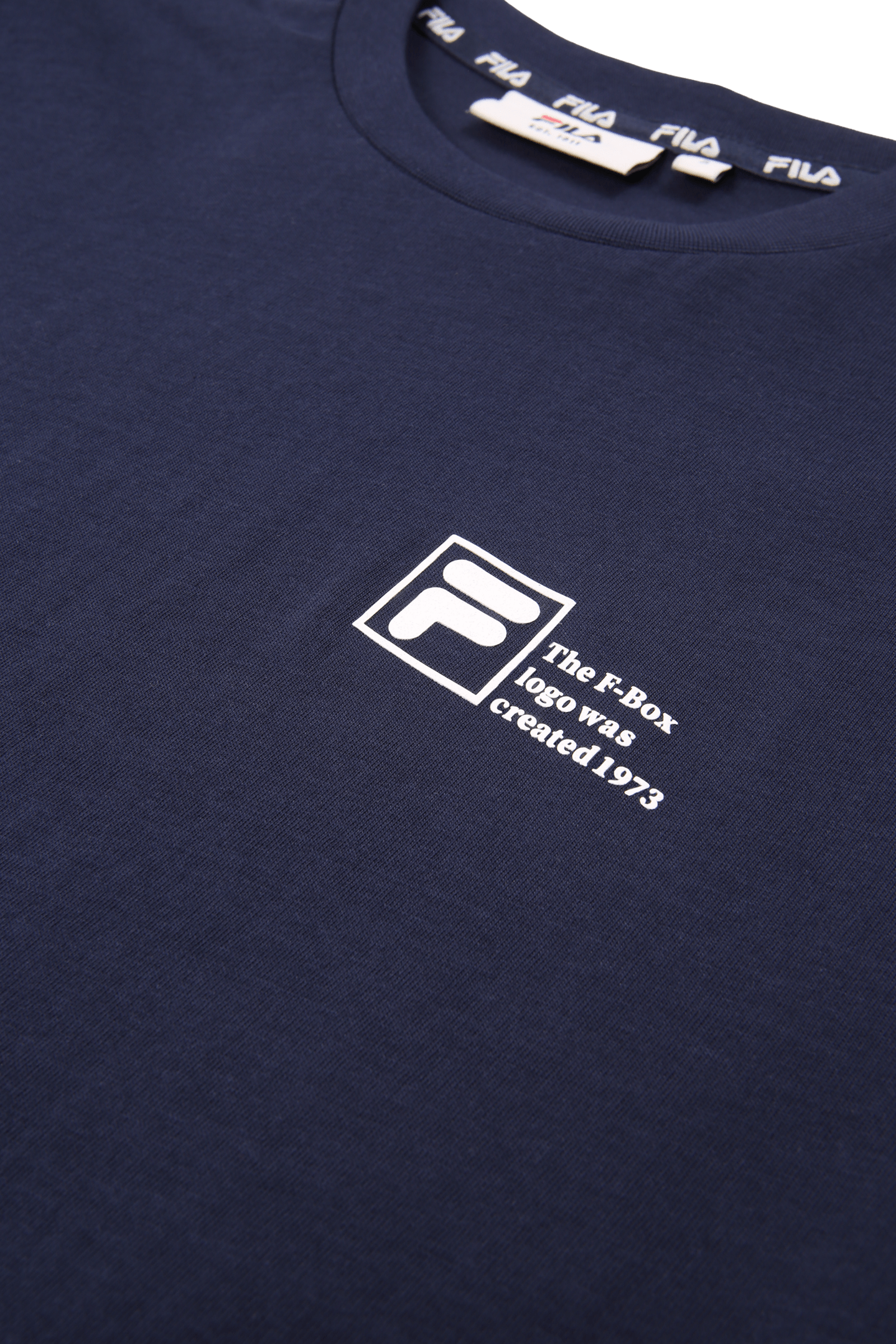 ZIANE GRAPHIC LOGO T-SHIRT BLACK IRIS 3