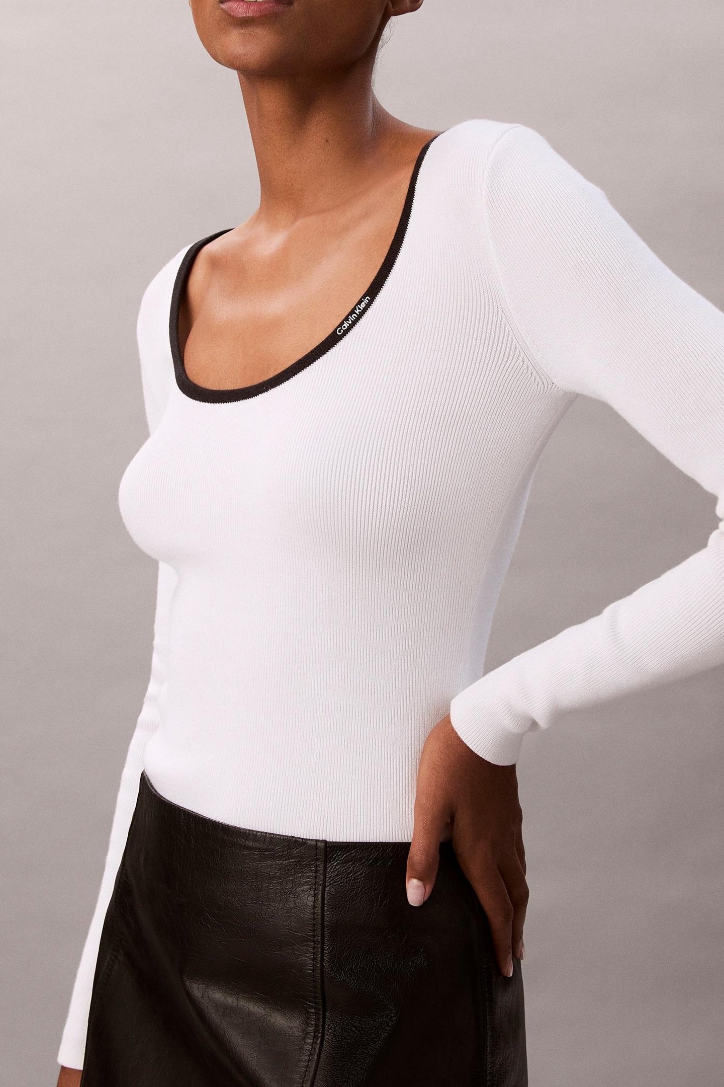 LS COLOR BLOCKED COTTON LONGSLEEVE BLACK 2