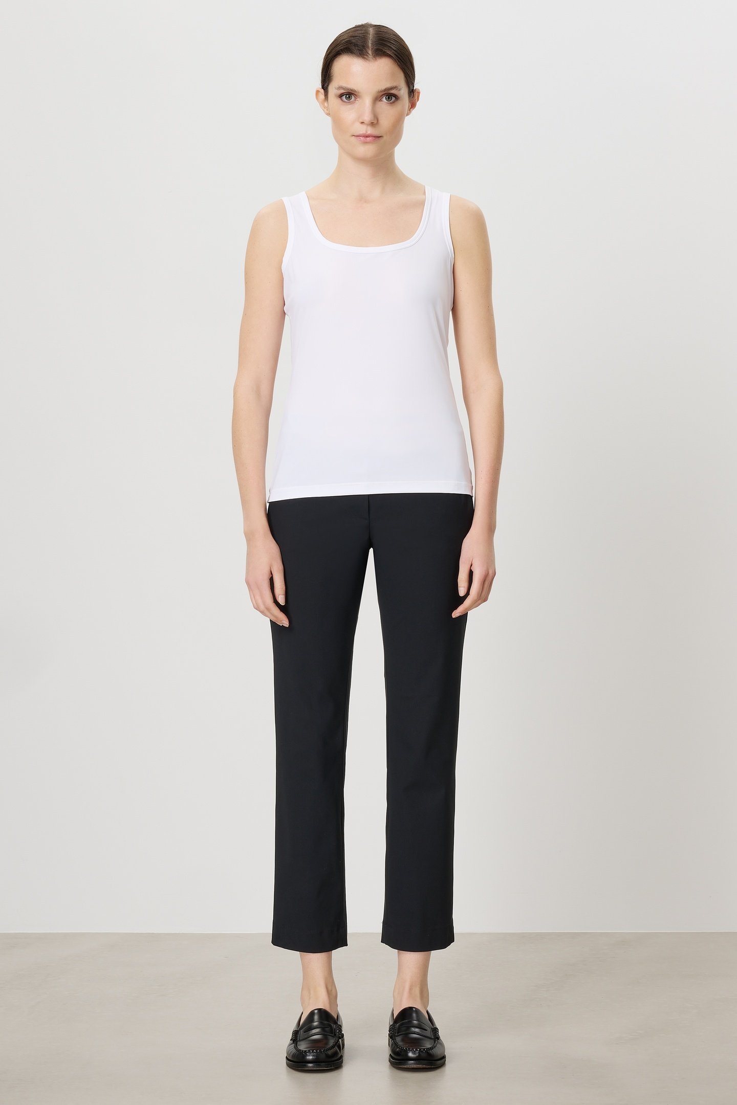 NEW TANK TOP WHITE 4