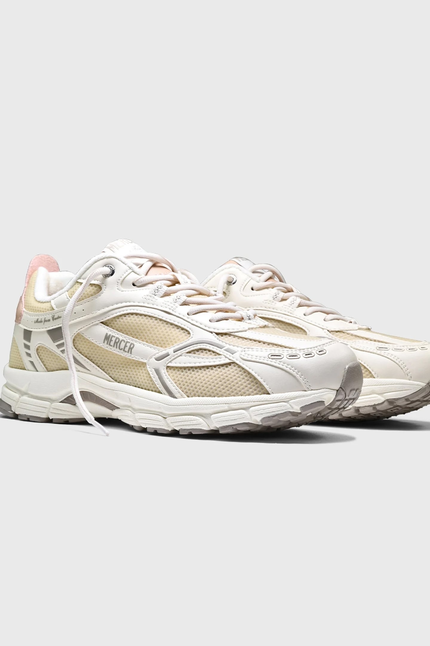 THE RE-RUN CARE-E-ON WHITE/BROWN 2