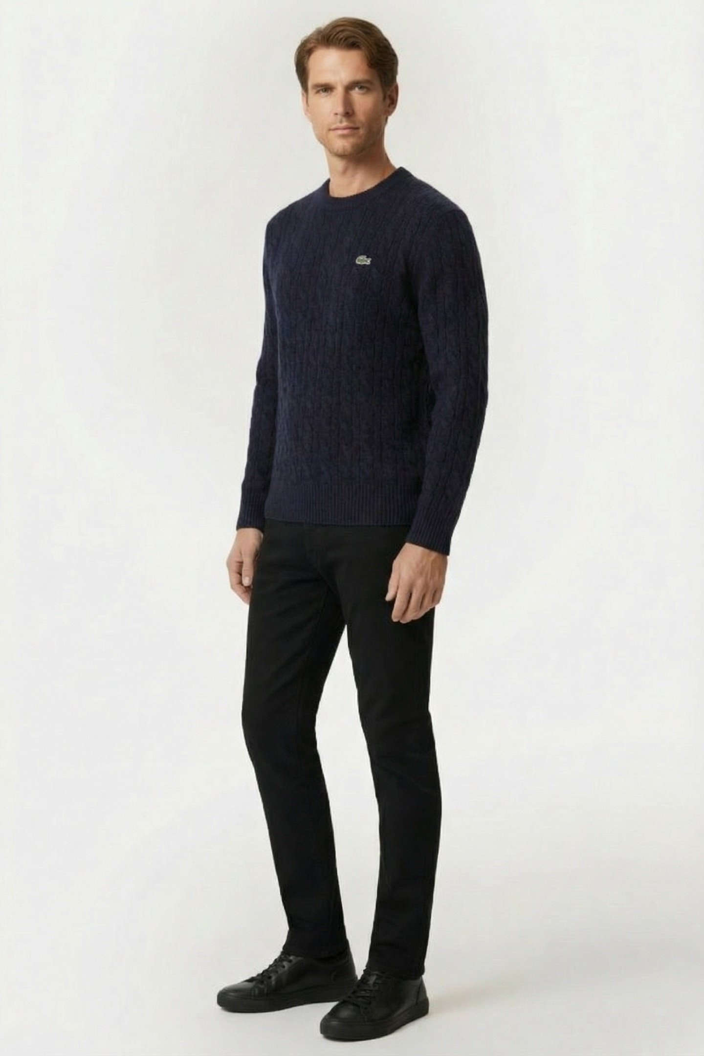 CABLE KNIT WOOL CREW NECK SWEATER NAVY BLUE 3