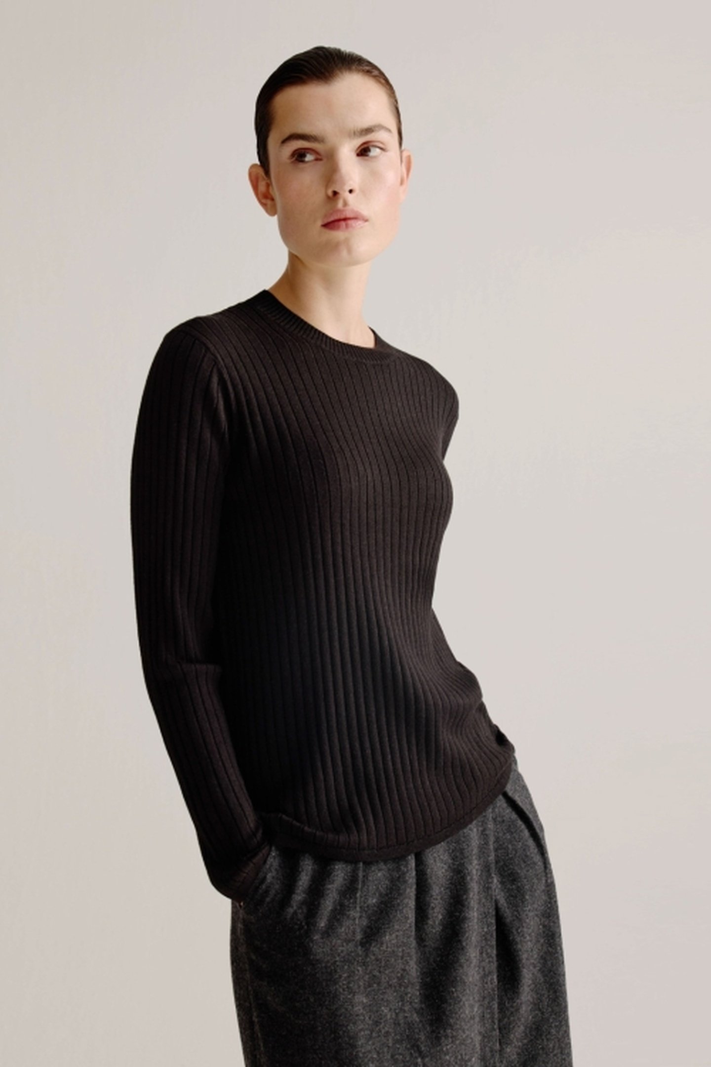 LILI SWEATER BLACK 1