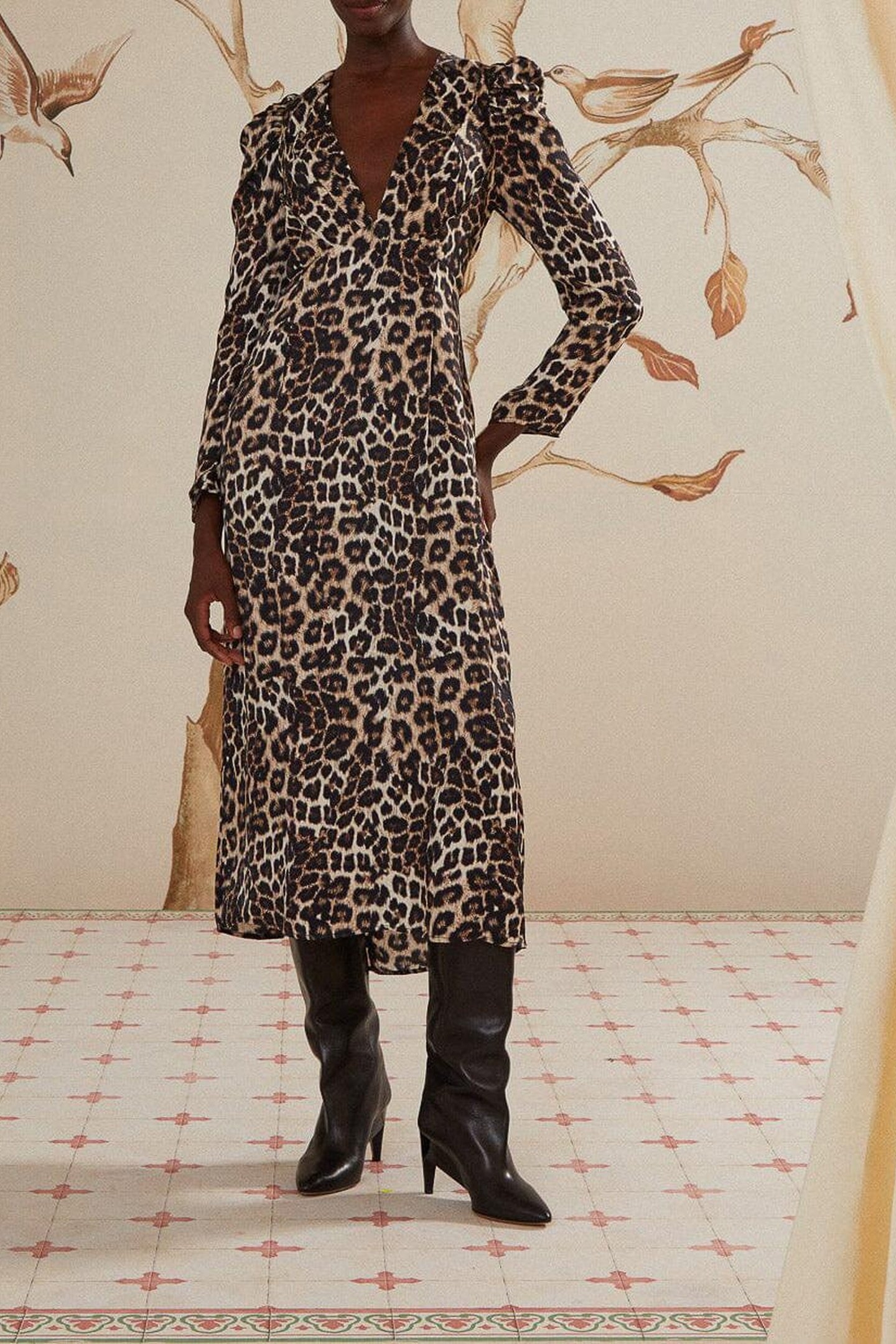 NATURAL SKIN CREAM MIDI DRESS 1