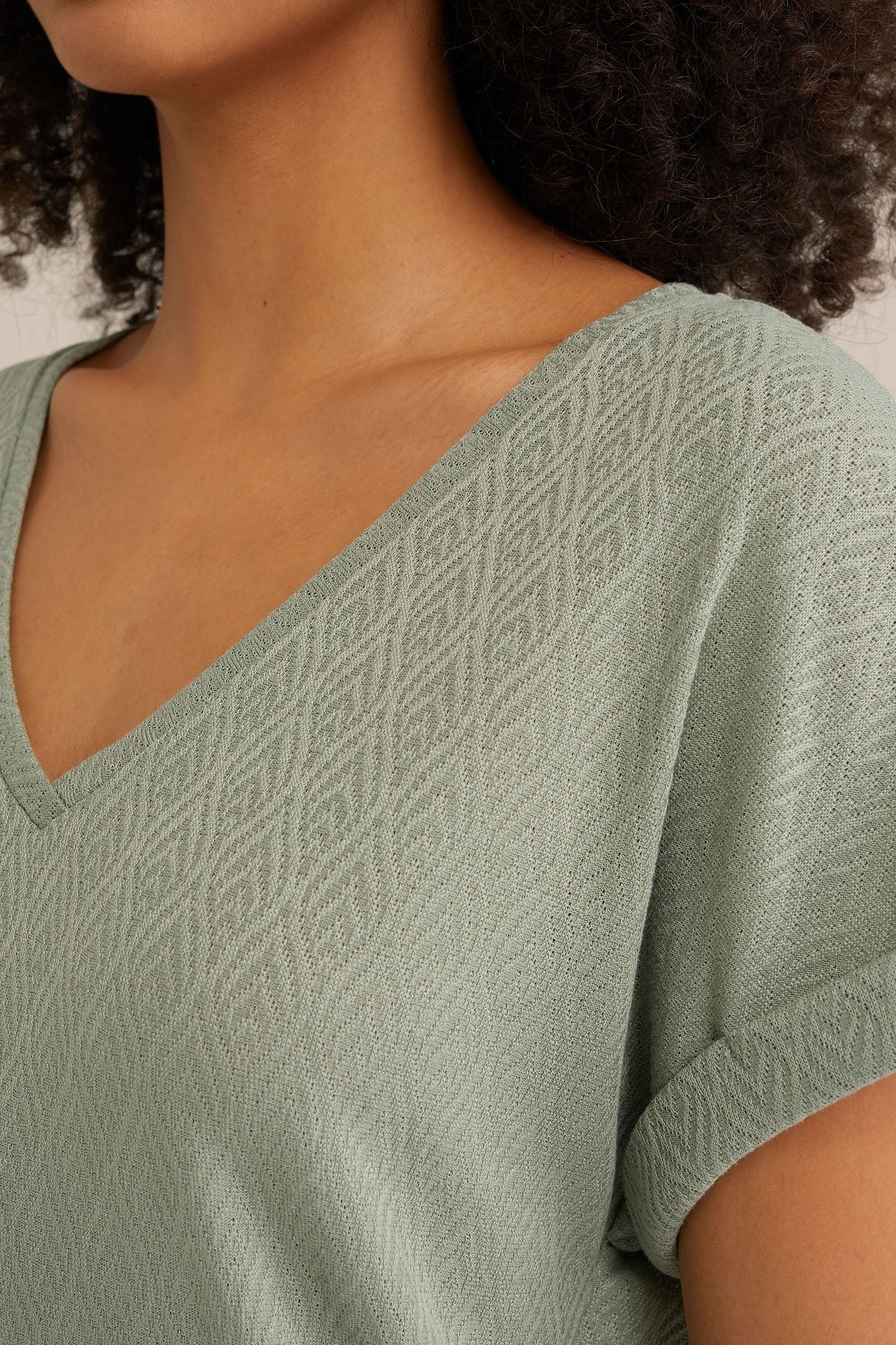 T-SHIRT LIGHT GREEN 5