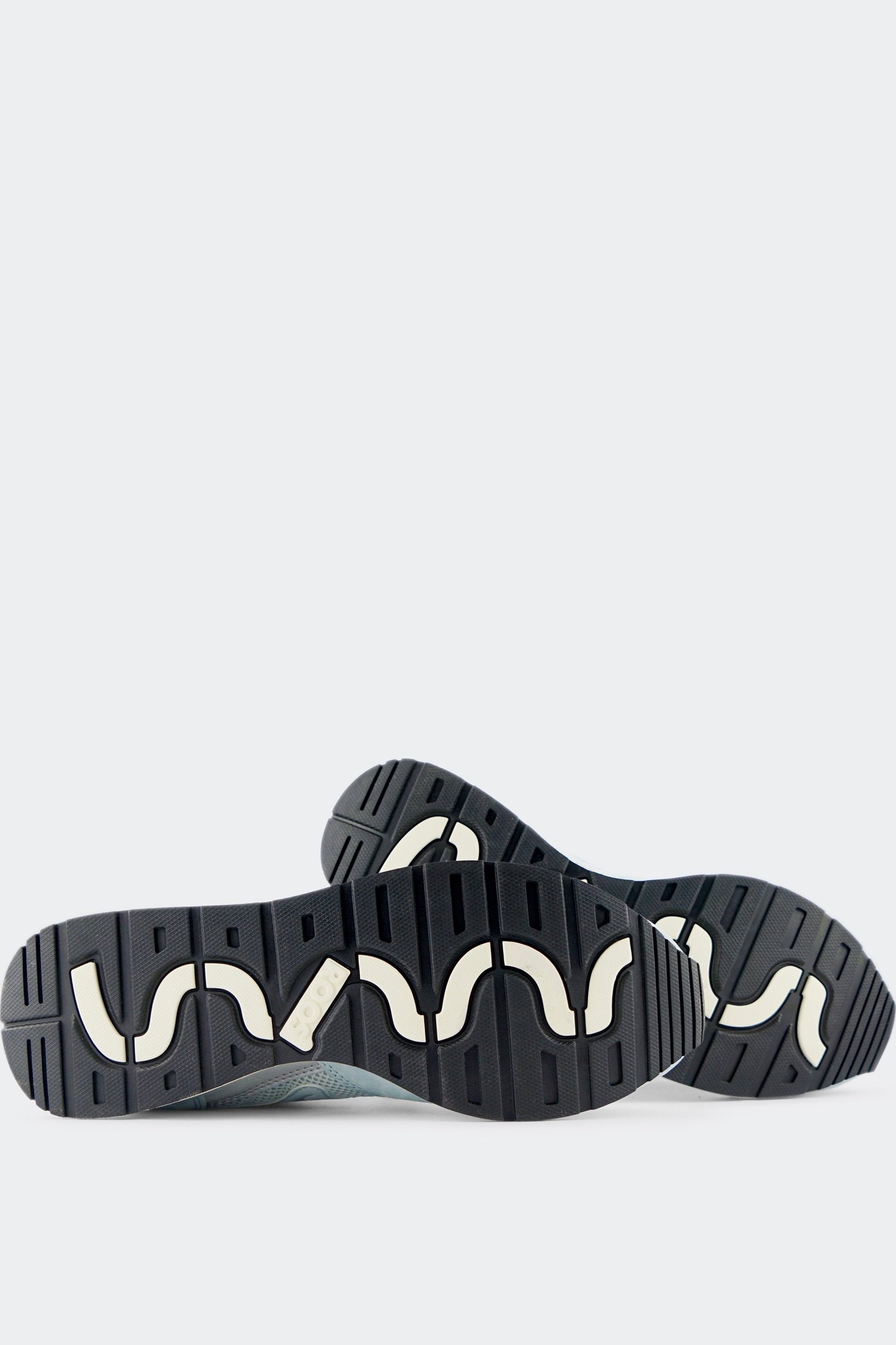 UNISEX COIL R1 TECH ICE BLUE/FRENCH BLUE 3