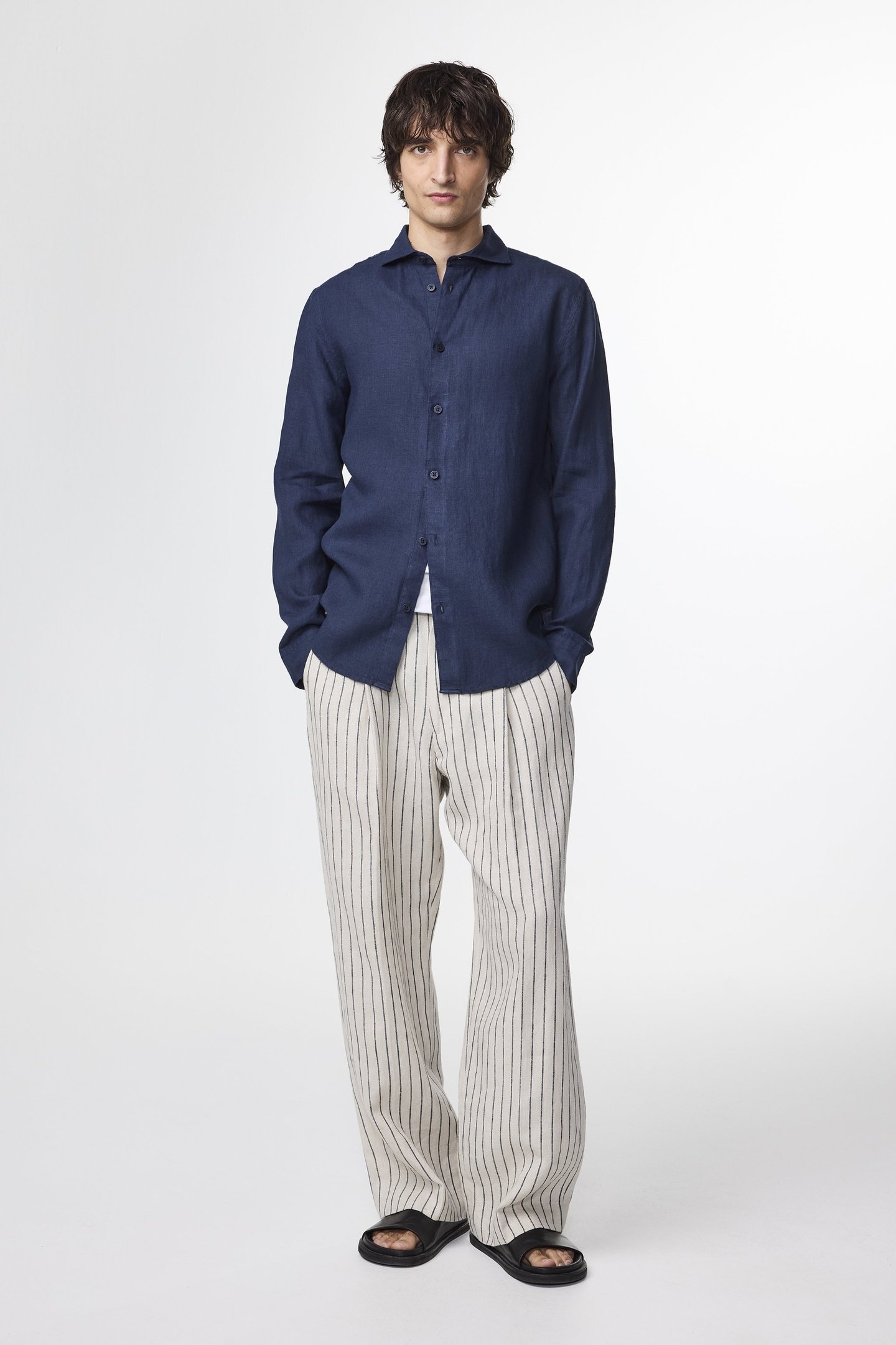 ANDREW 5708 NAVY BLUE 1