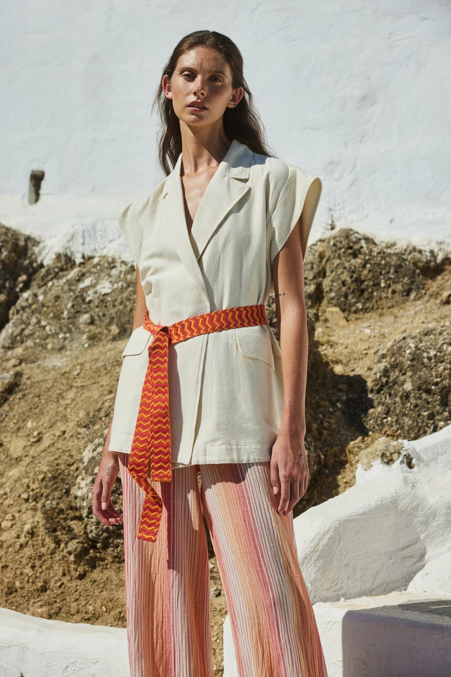 LAUGH VEST JACKET JACQUARD WITH BELT RED ORANGE 5