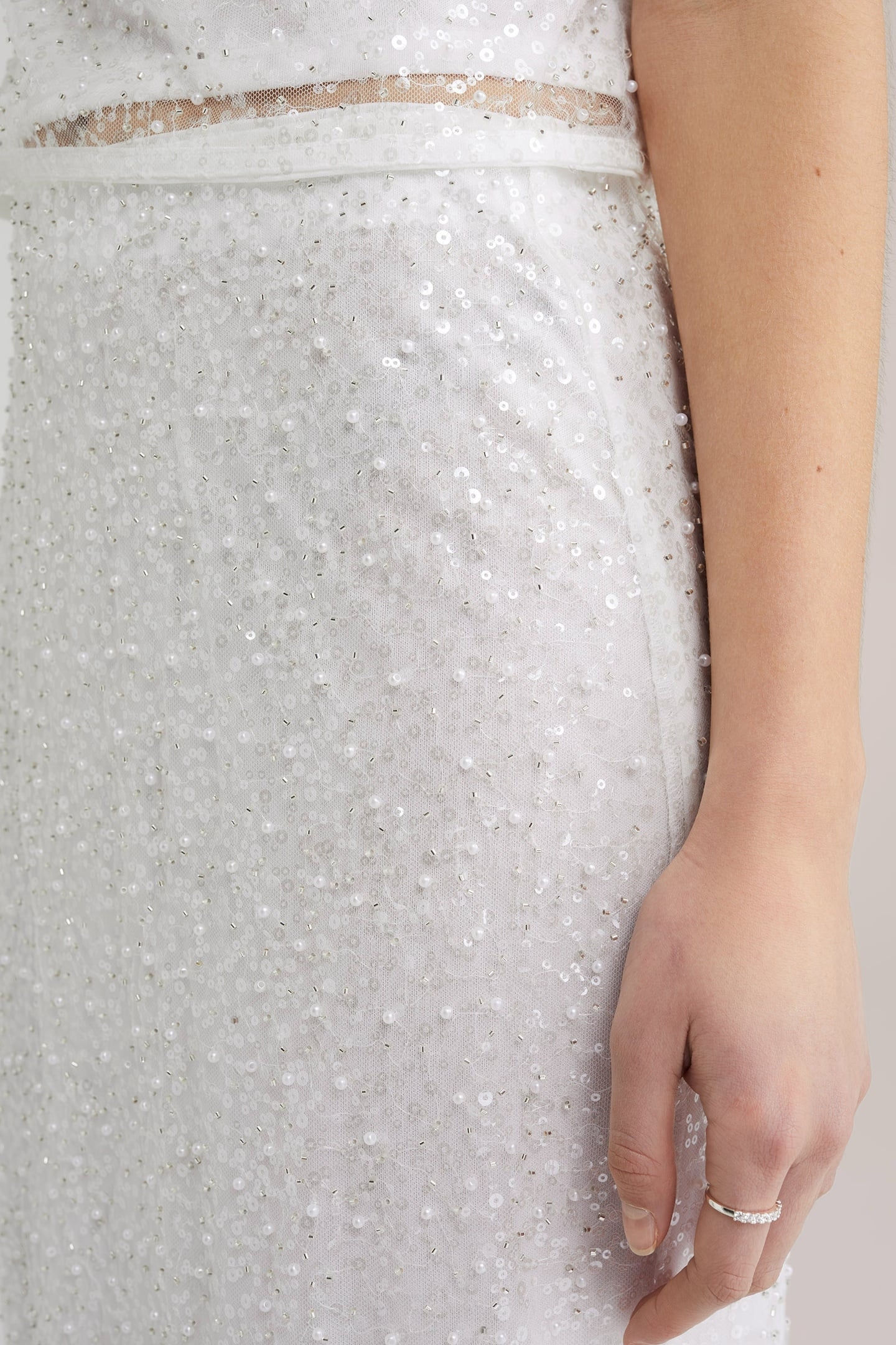 SKIRT MEDIUM LENGTH WHITE 8