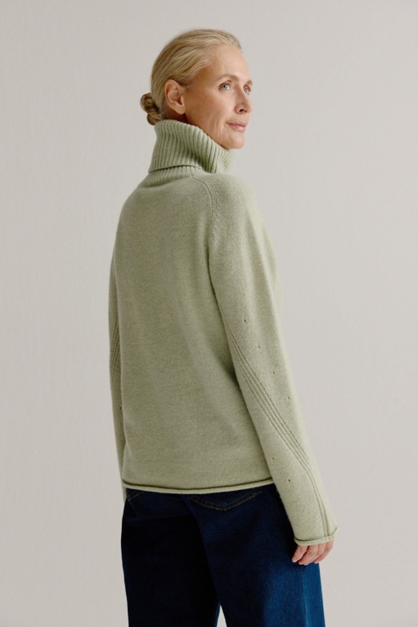 LOENA SWEATER MINT 3