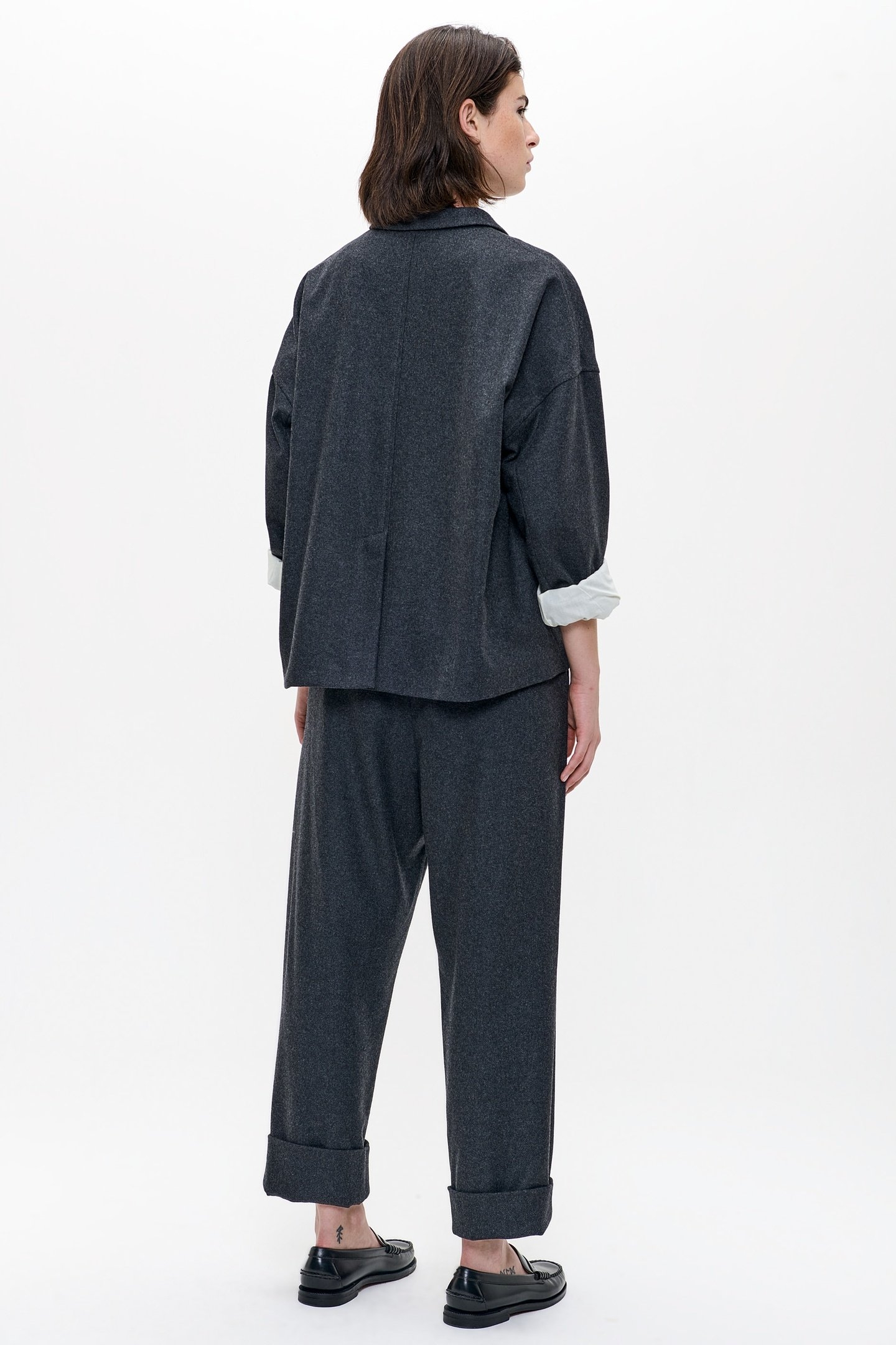 RECYCLED WOOL BOXY JACKET DEEP CHARCOAL 4